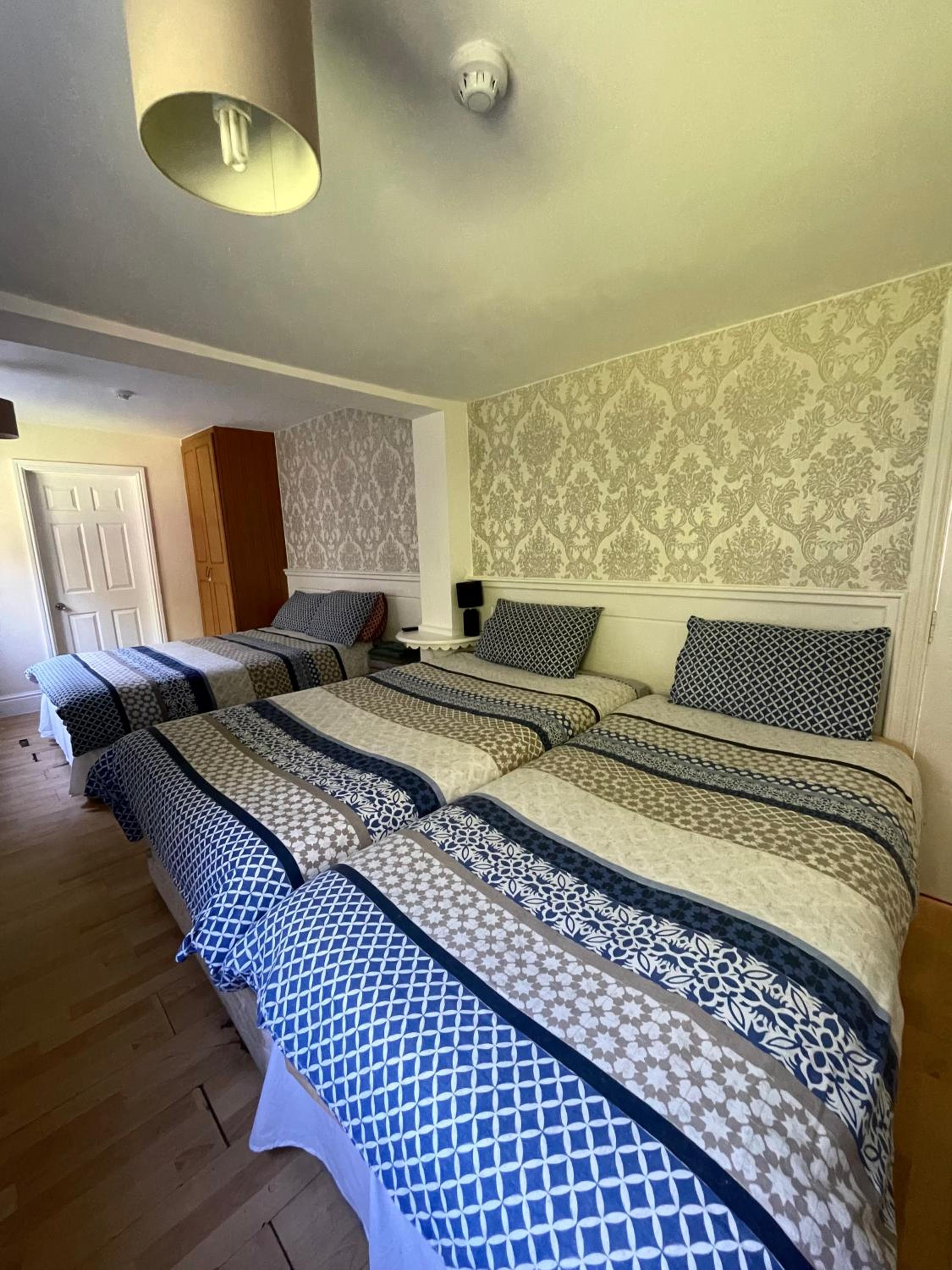 Standard Family Room photo 2