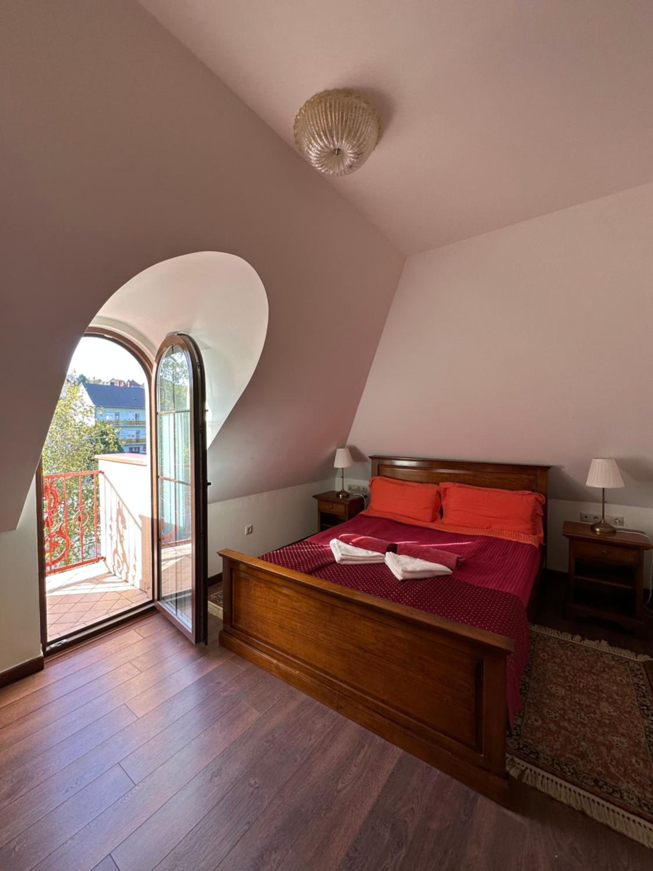 Mansard Apartment photo 1