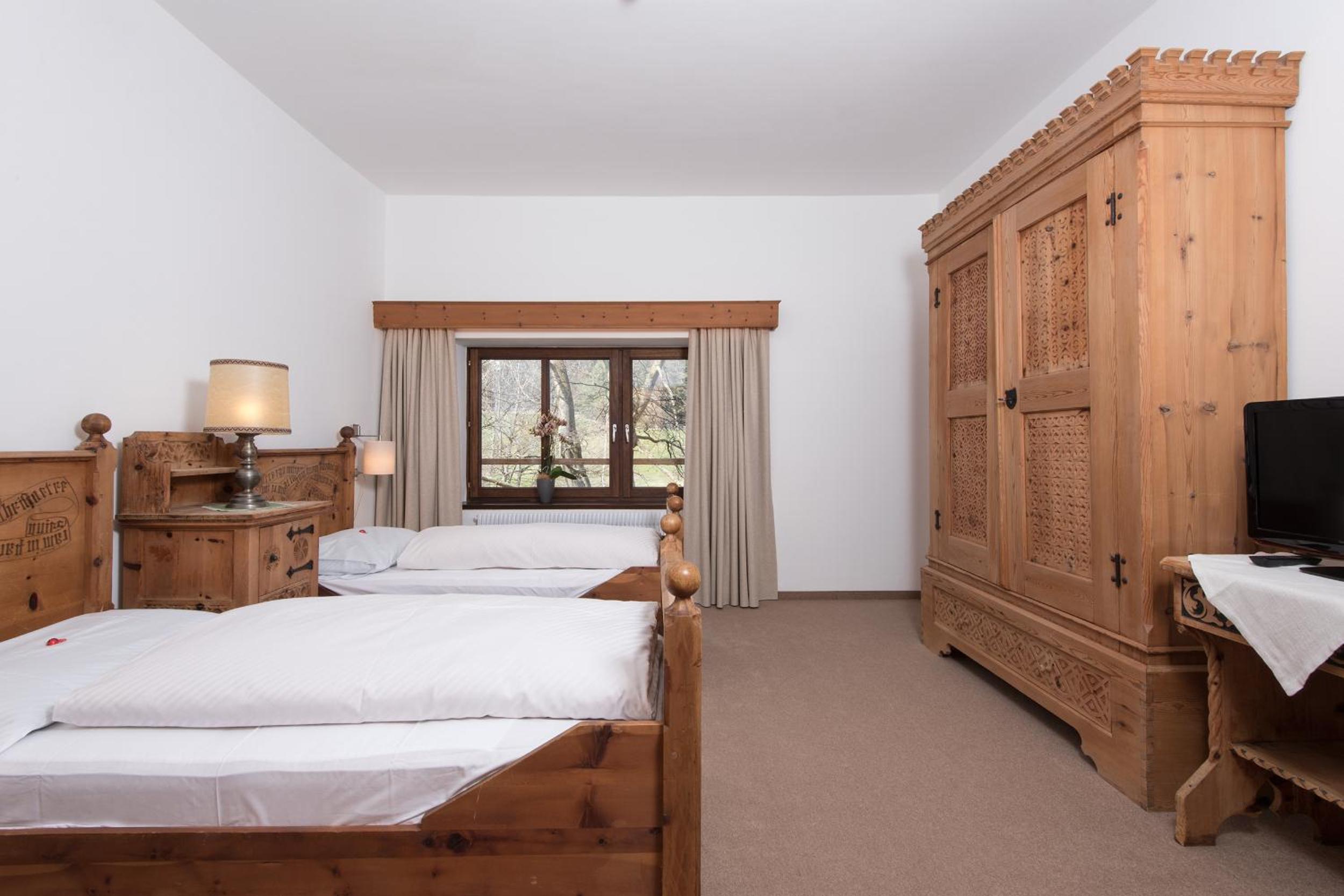 Double or Twin Room photo 2