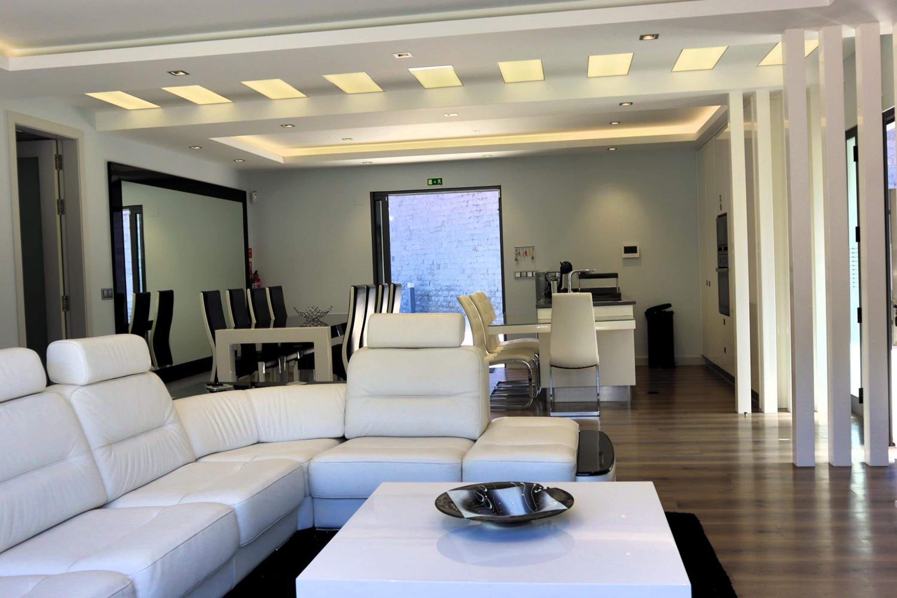 Three-Bedroom House photo 1