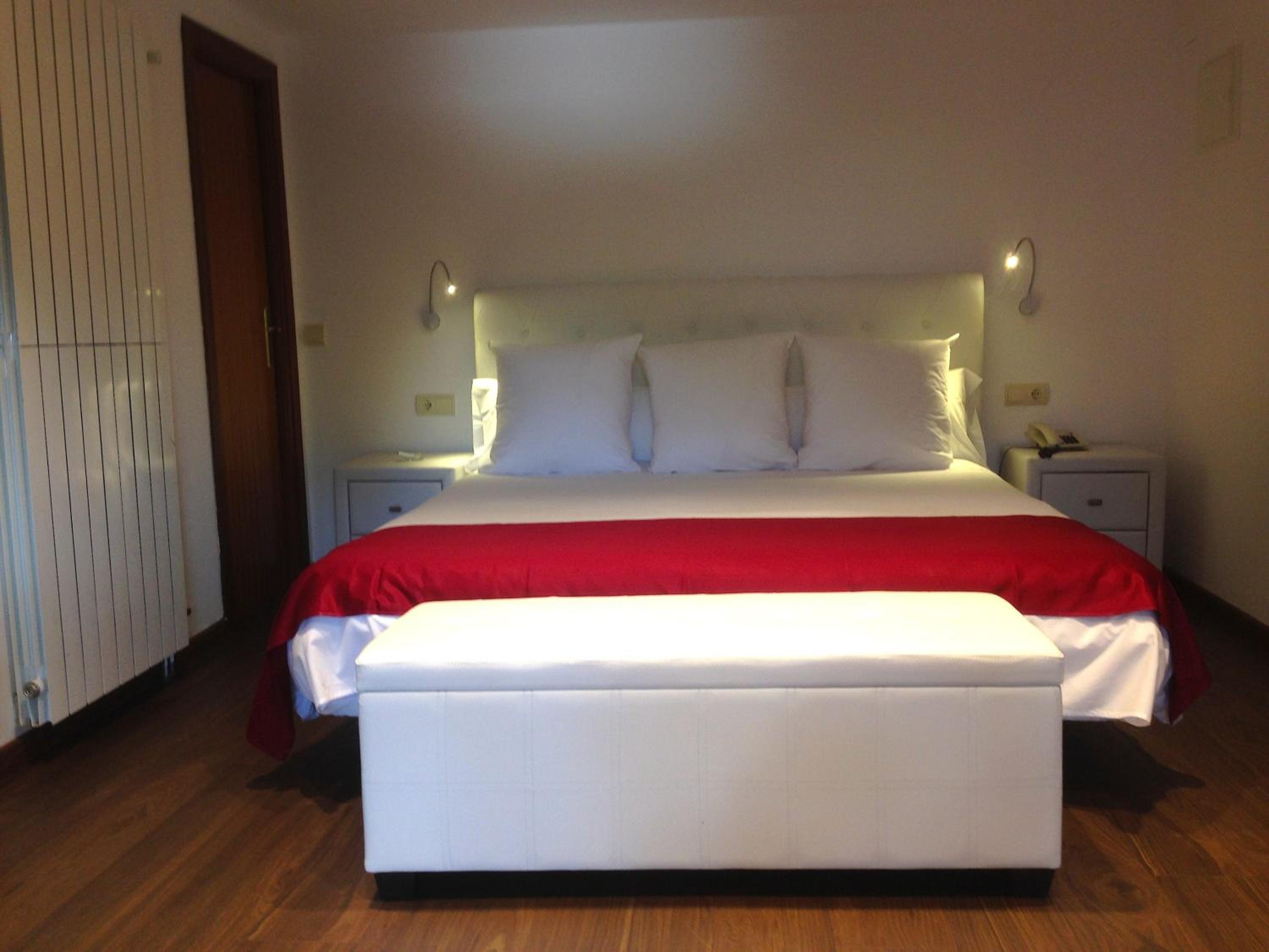 Suite Junior con Chimenea y Acceso al Spa Suite Junior con Chimenea y Acceso al Spa