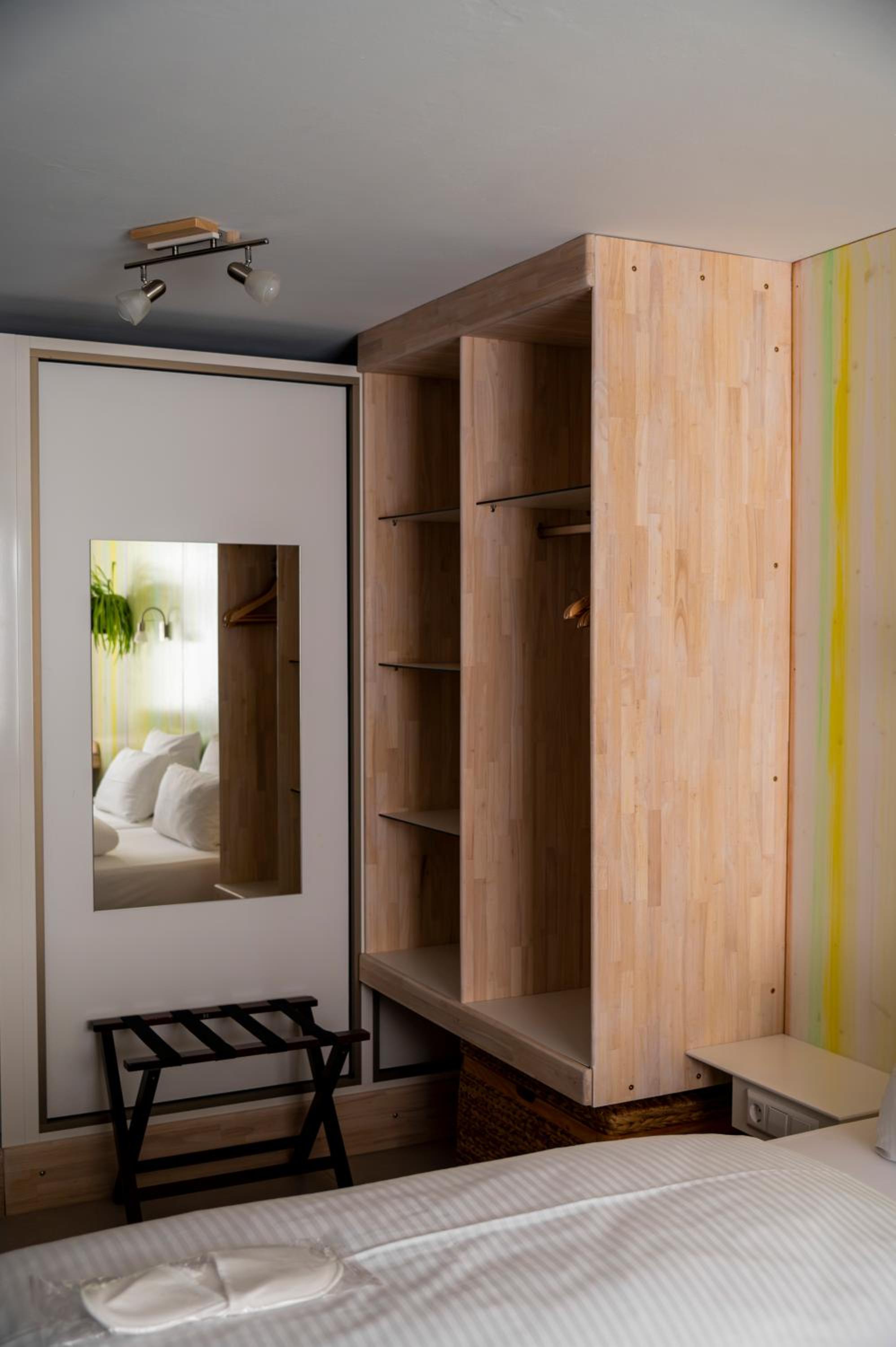 Deluxe Quadruple Room photo 2