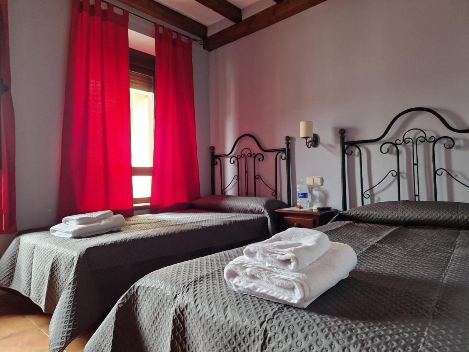 Habitación Doble con Ducha