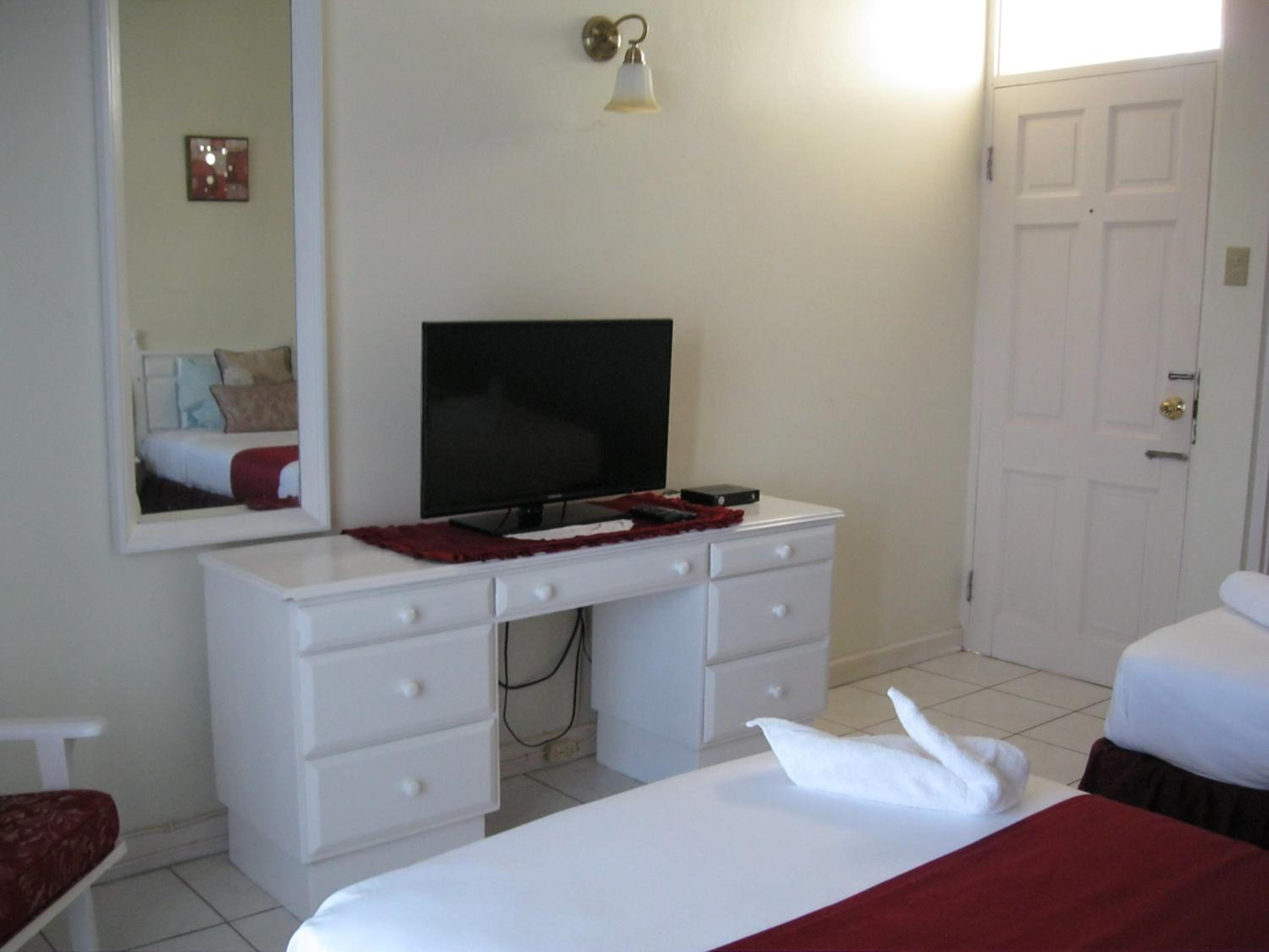 Budget Twin Room photo 3
