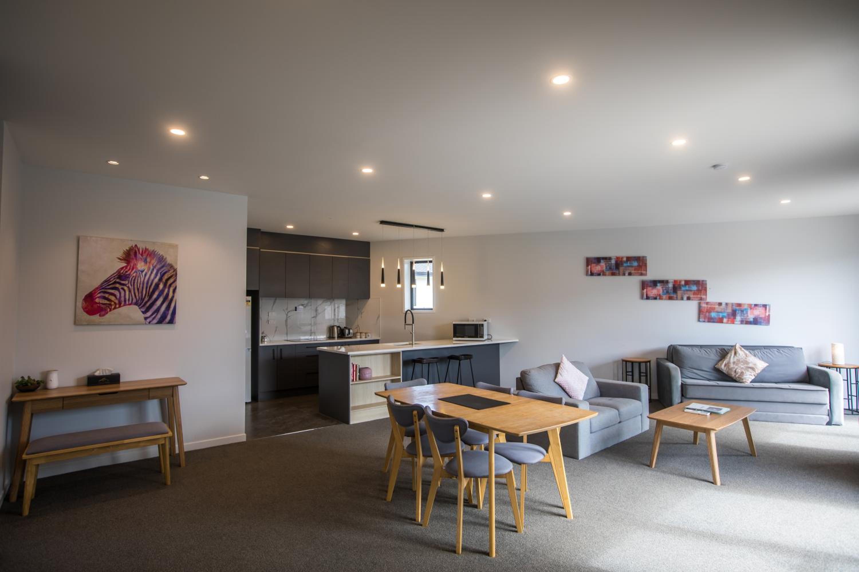 Two-Bedroom Suite - Photo 17