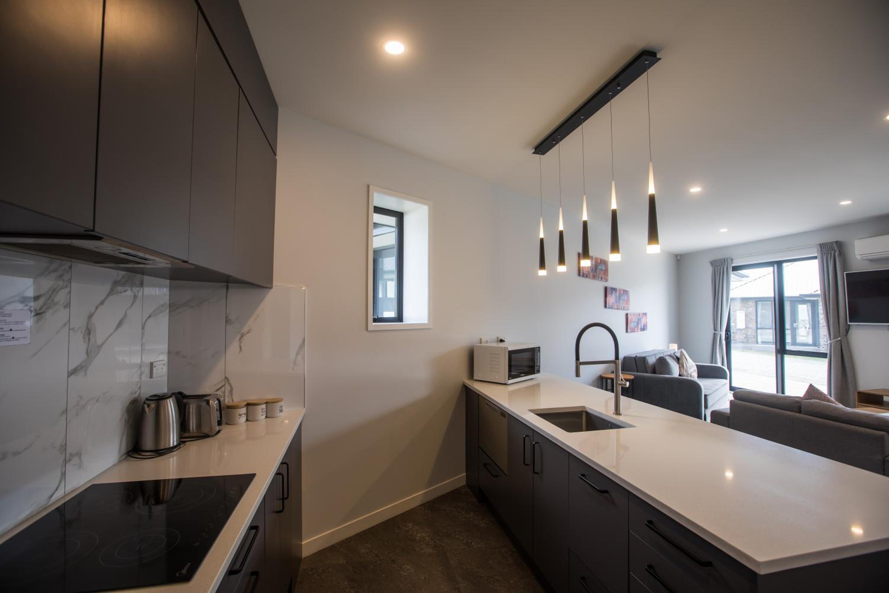 Two-Bedroom Suite - Photo 19