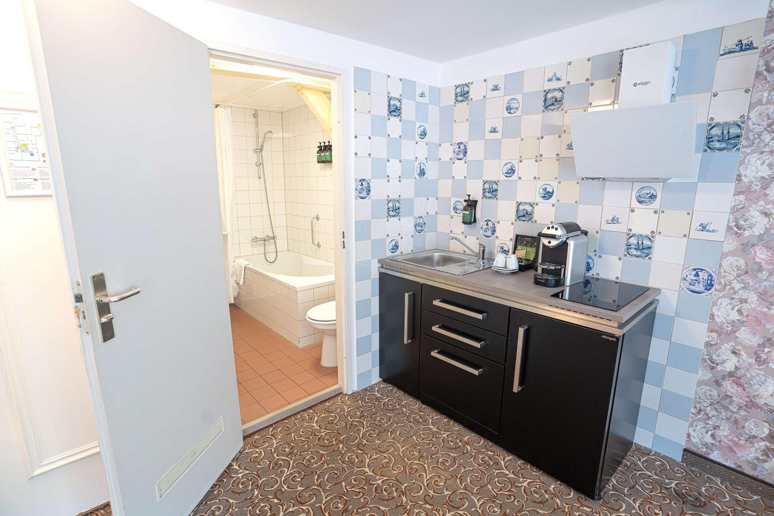 Studio with Double Bed and Kitchenette - Non-Smoking - Photo 4