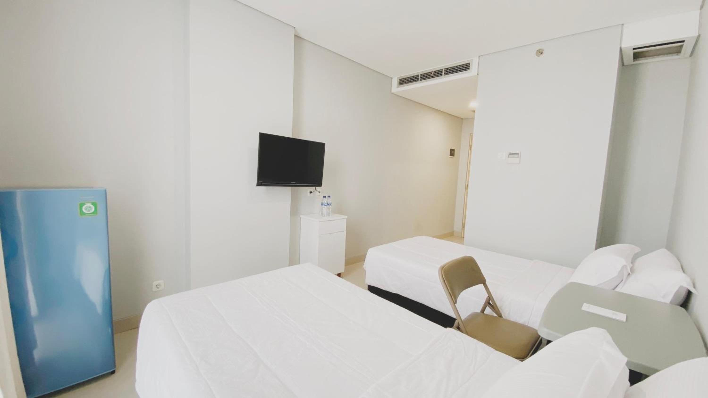 Economy Twin Room - Photo 1