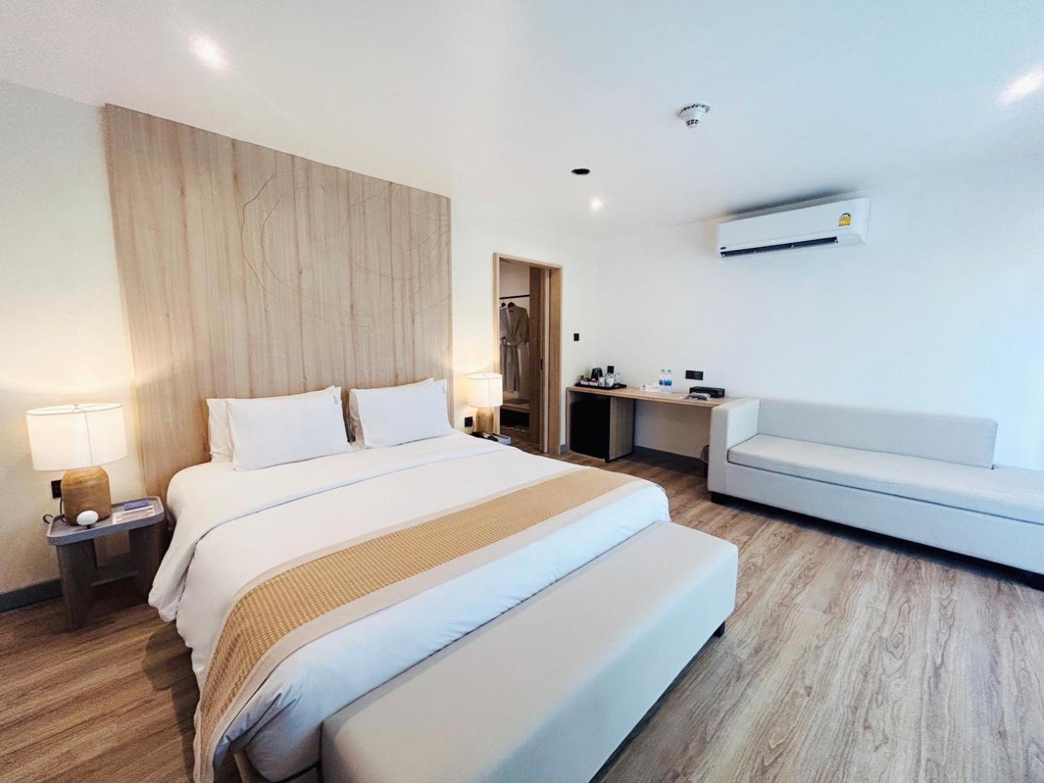 Superior Premier Room - Photo 7