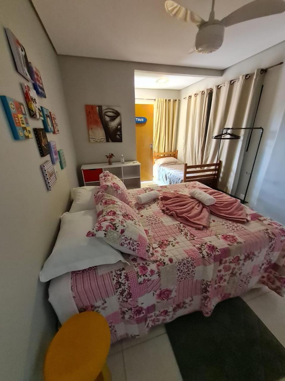 Standard Double Room - Photo 9