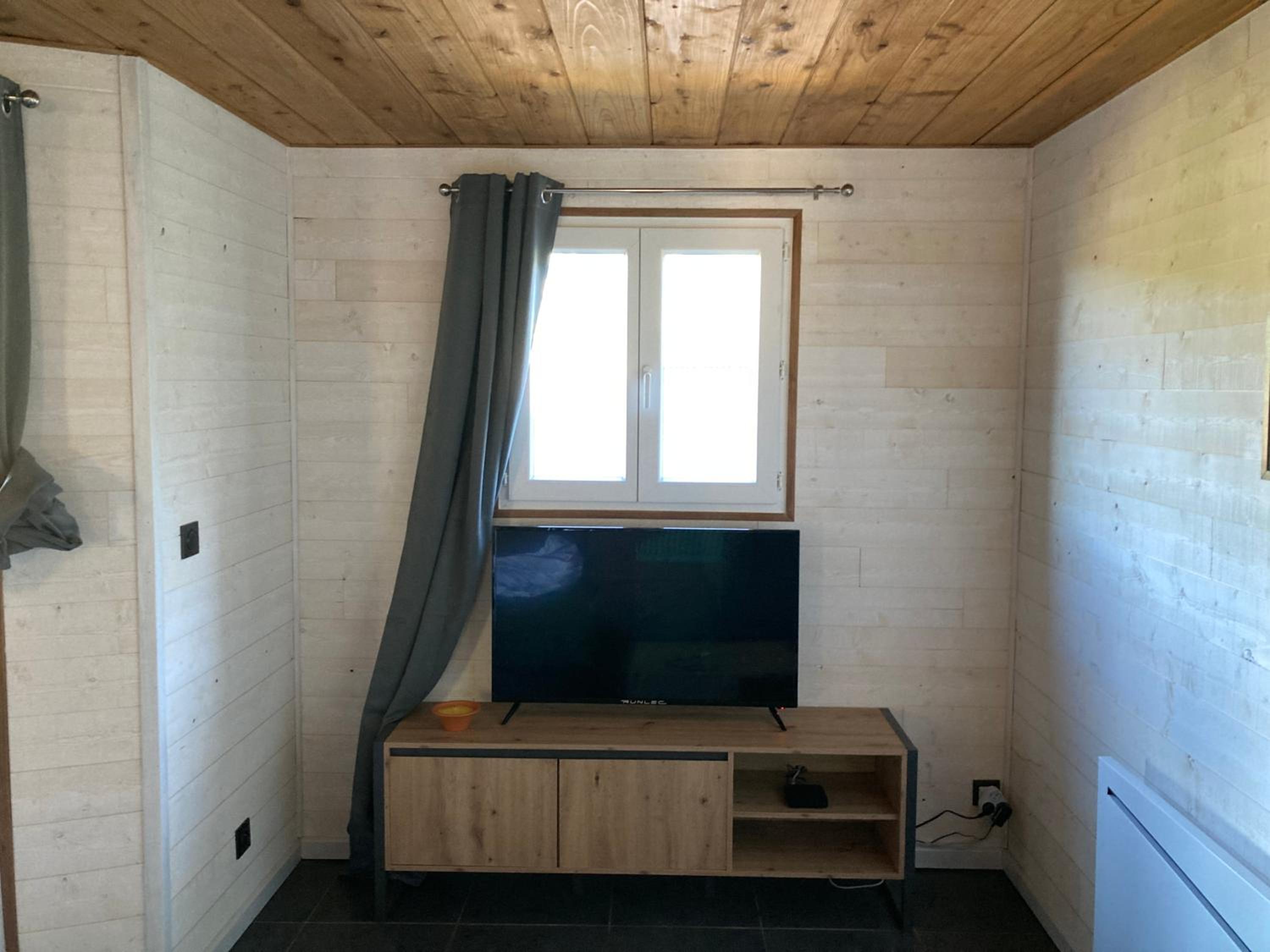 Two-Bedroom Chalet photo 2
