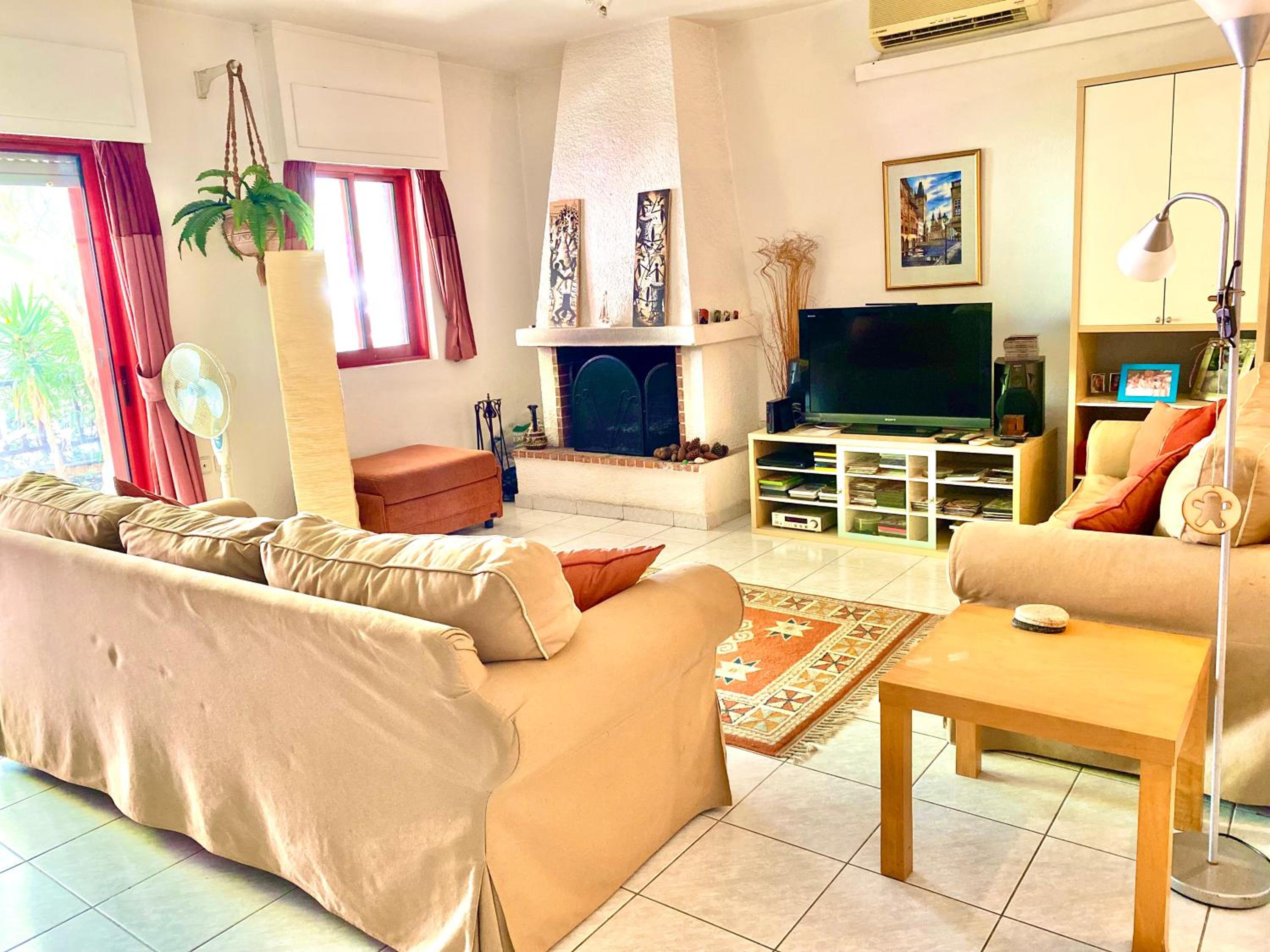 Two-Bedroom Apartment photo 2