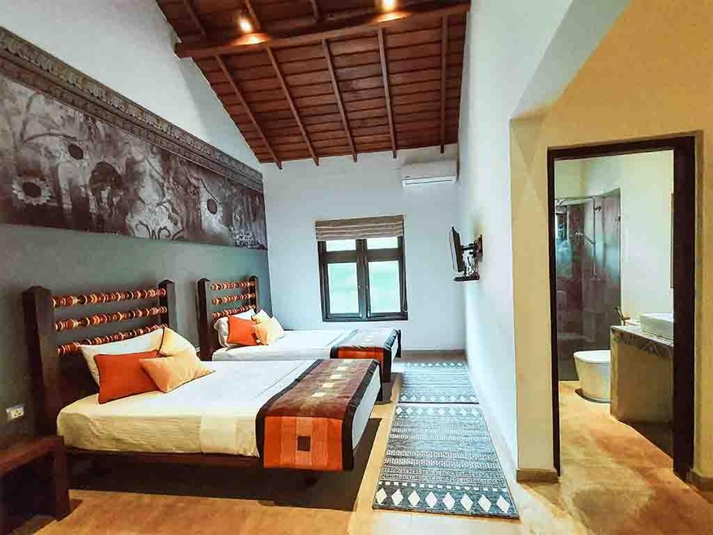 Standard Double or Twin Room photo 1