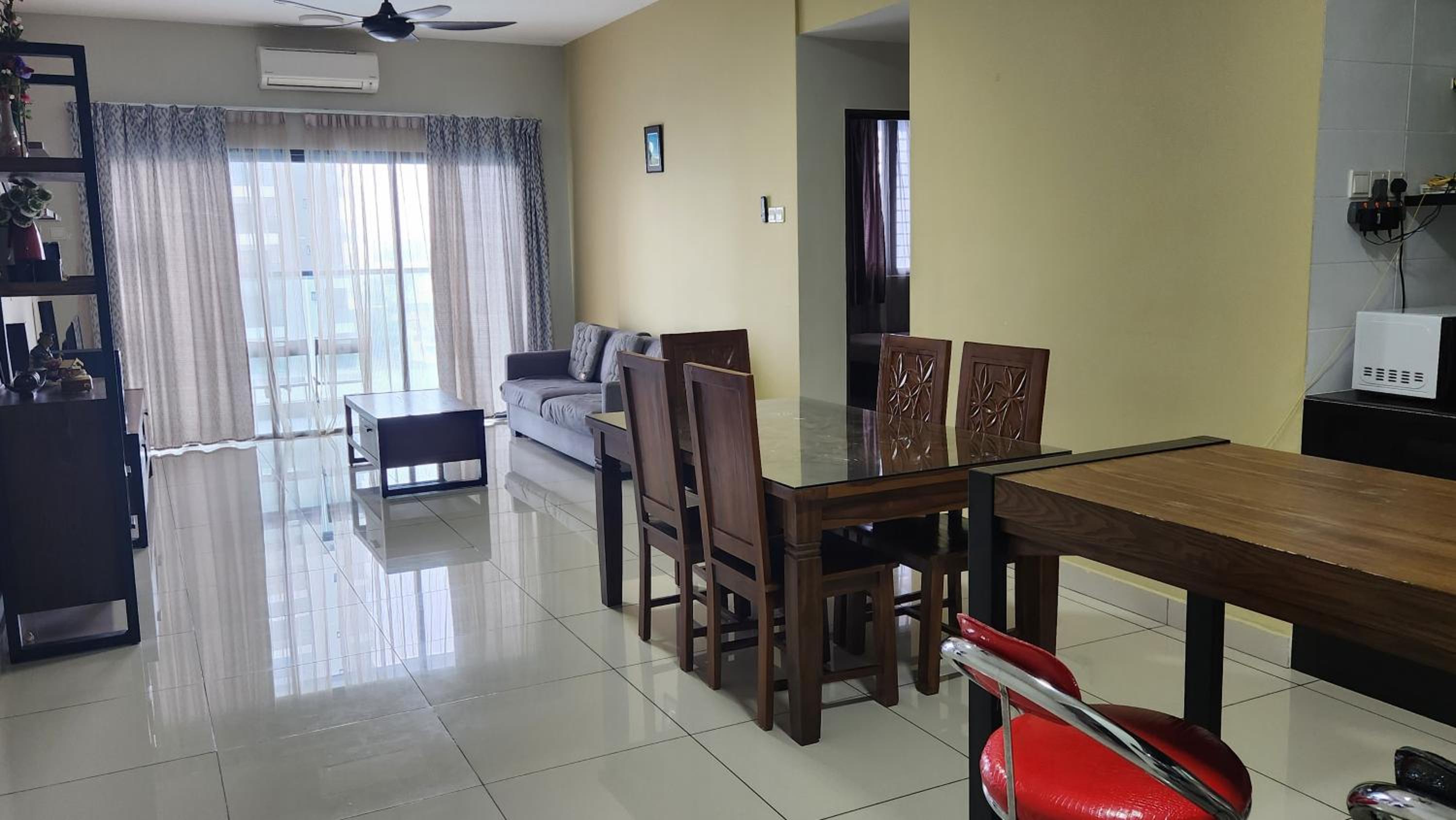 Three-Bedroom Apartment - Photo 2
