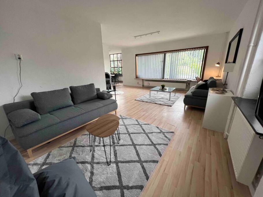 Apartment photo 1