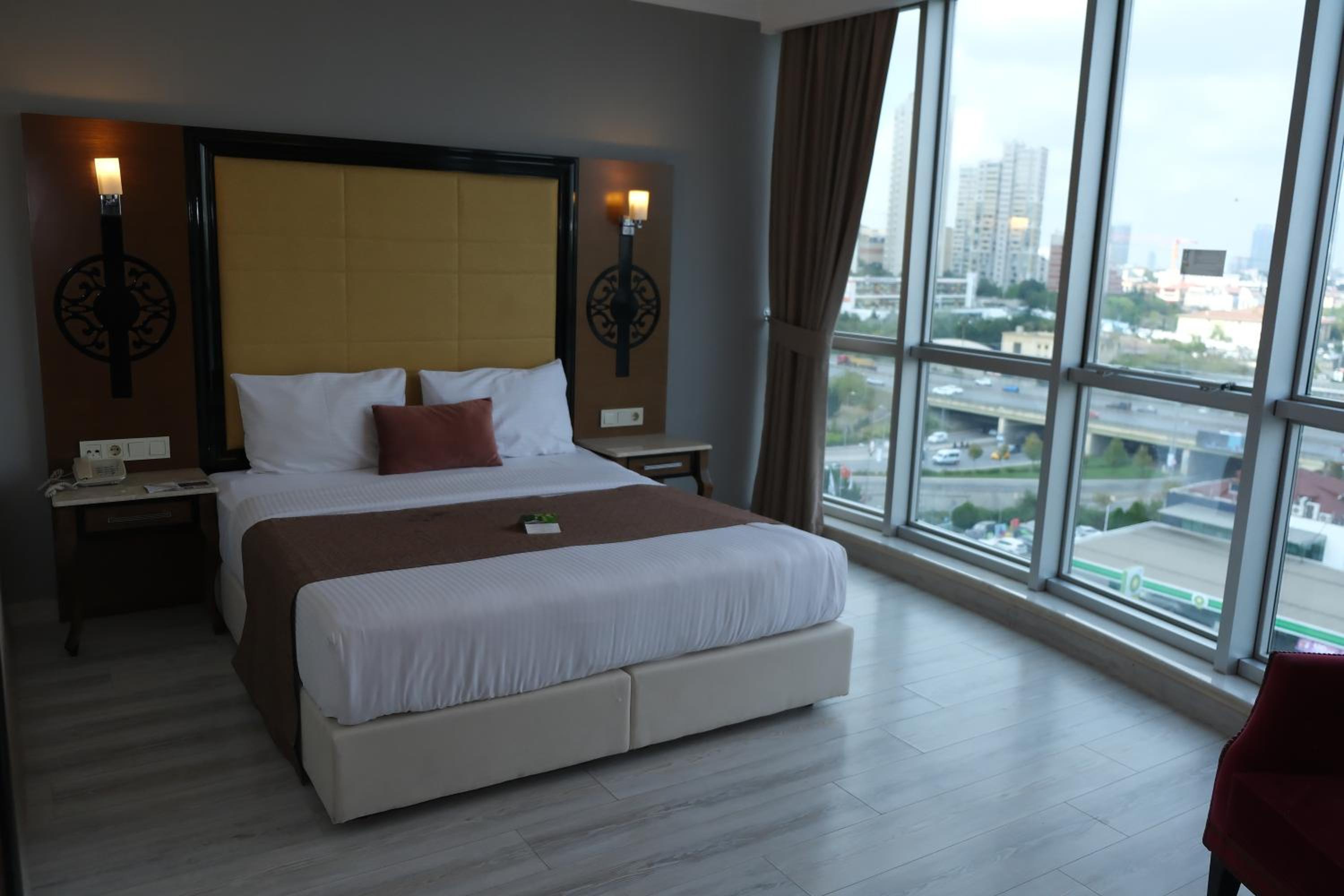 Deluxe Double Room photo 3