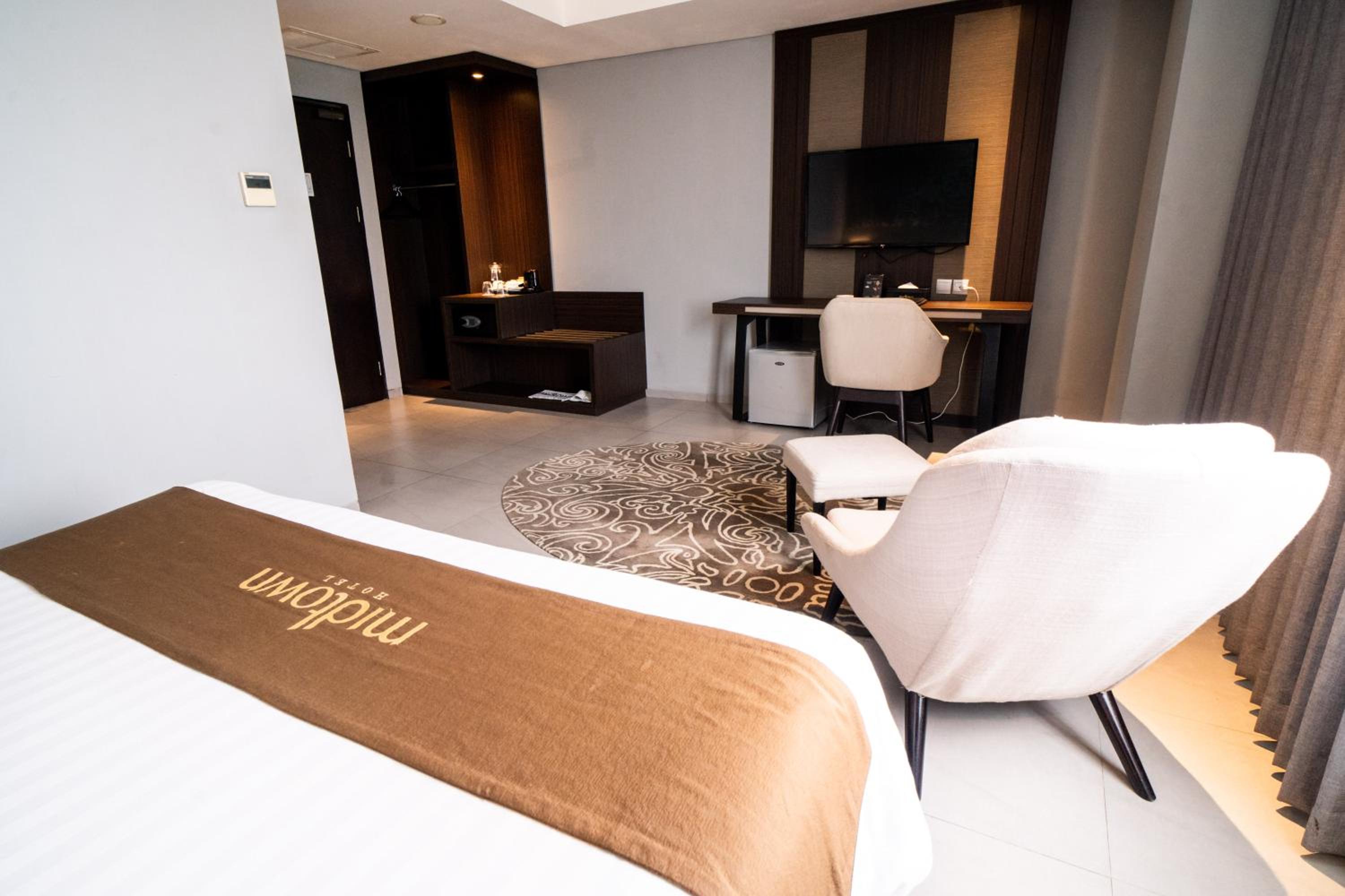 Executive Suite photo 2