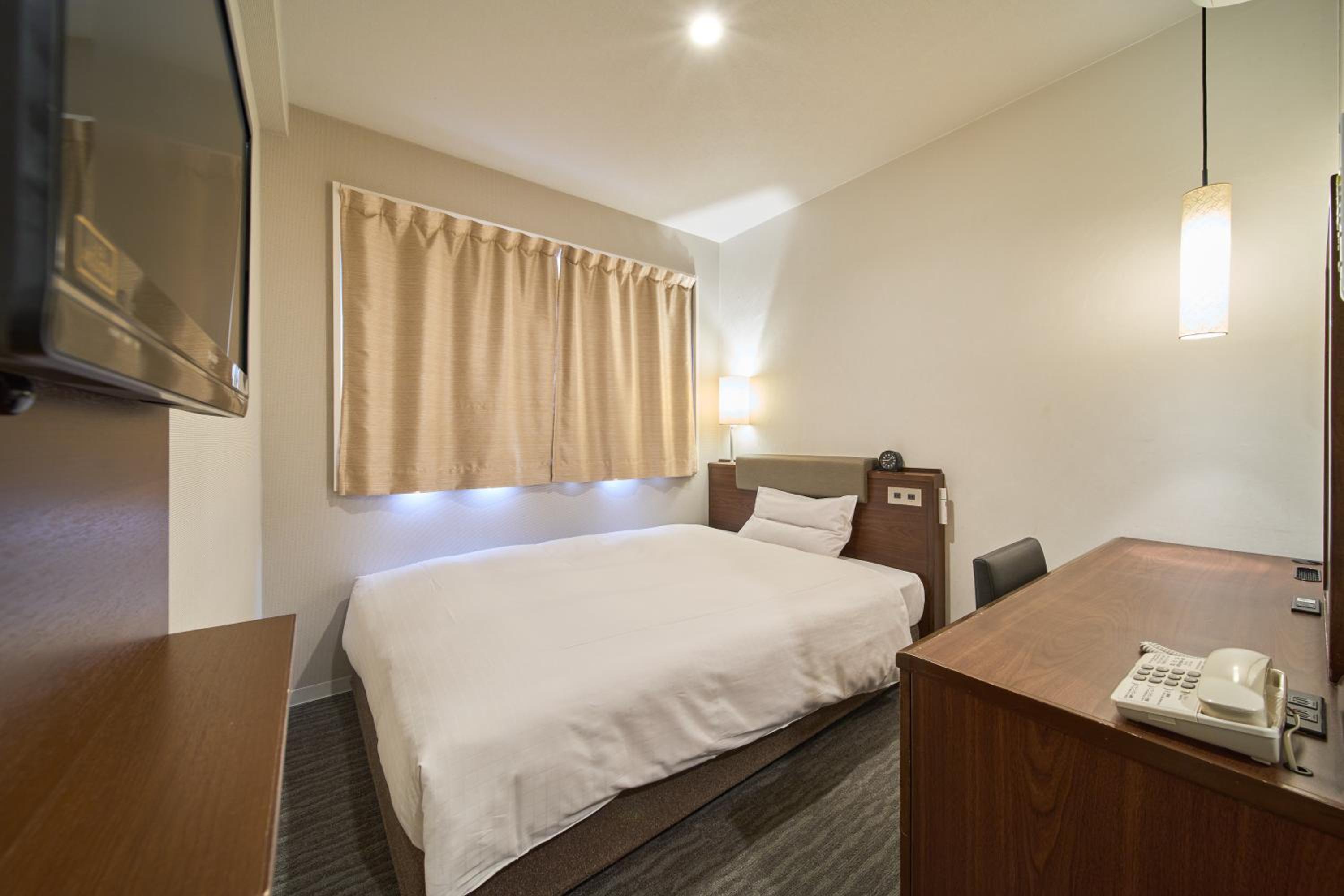Single Room A - Non-Smoking photo 3