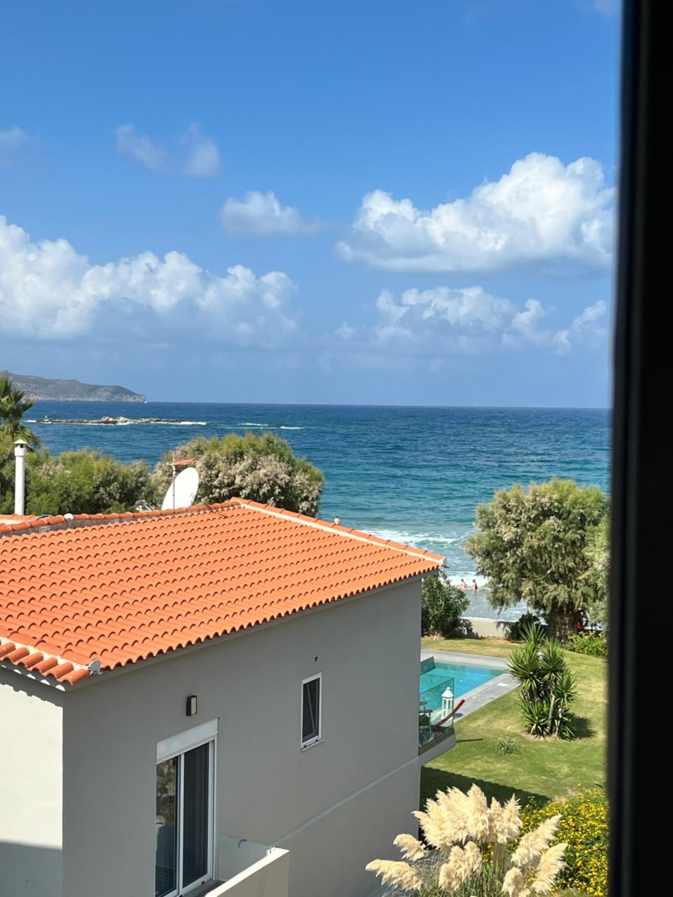 Apartment with Sea View photo 2
