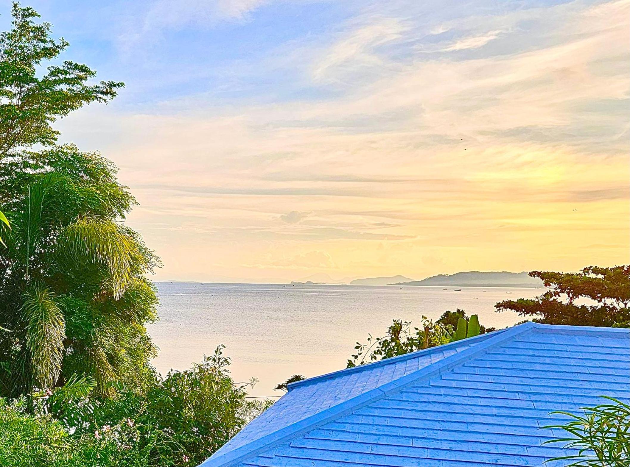 Villa with Sea View
