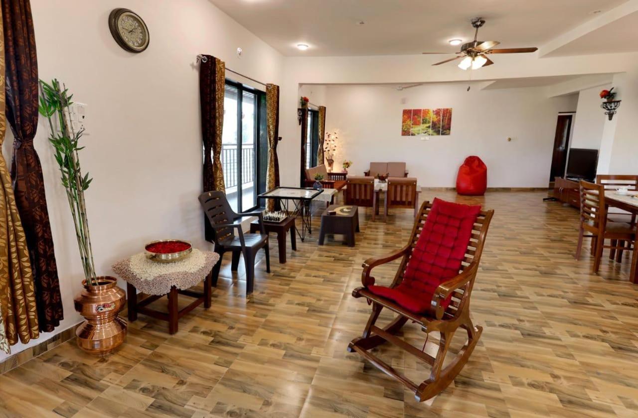 Villa photo 1