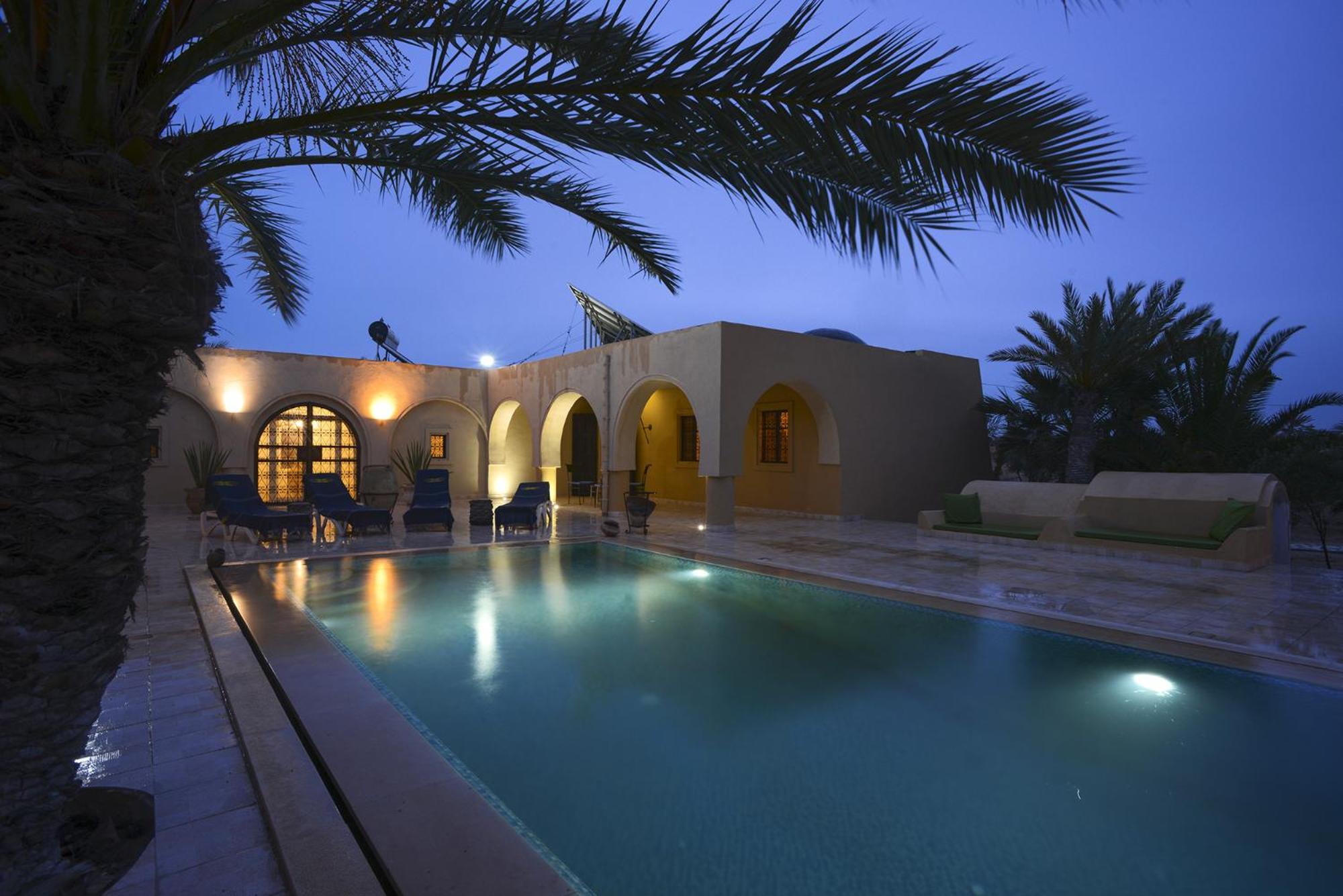 Villa photo 1