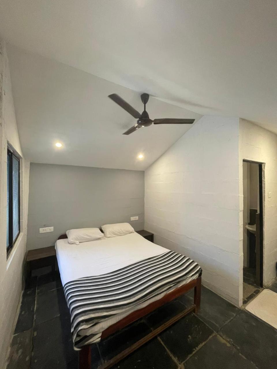 Deluxe Queen Room photo 2