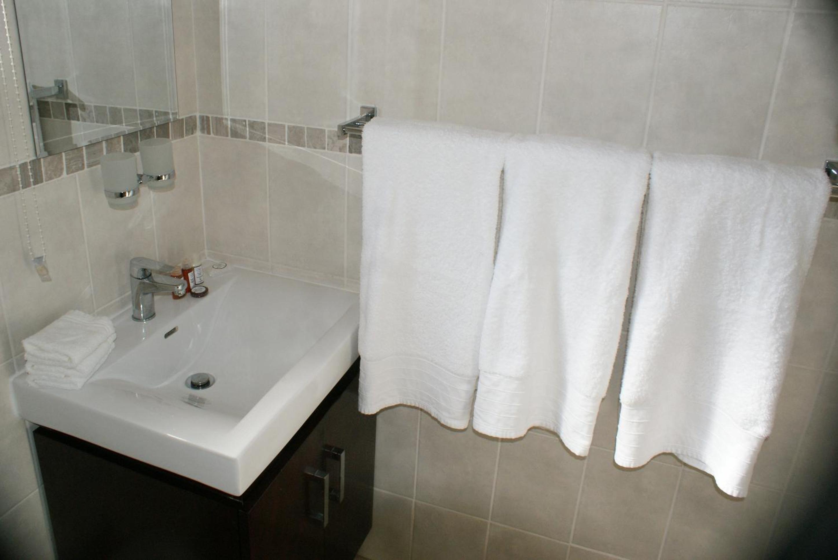 Two-Bedroom Suite photo 2