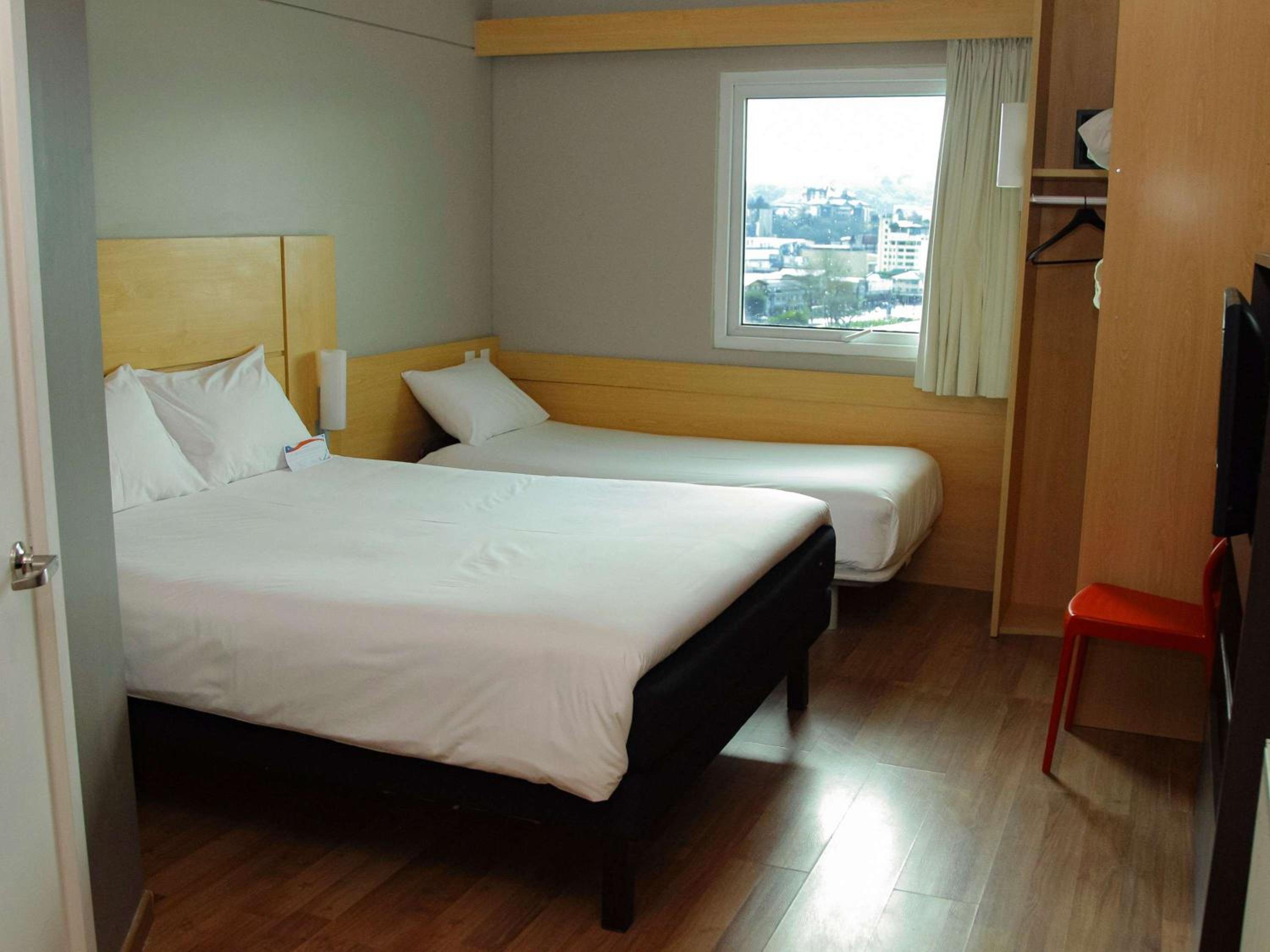 Standard Double Room with Child Bed photo 1