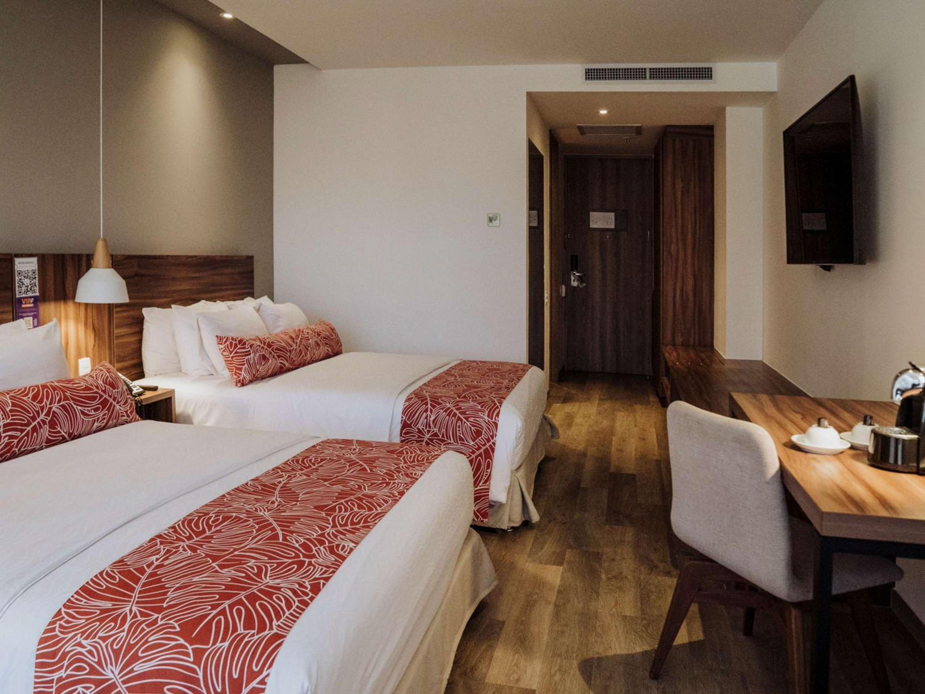 Executive Double Room with Two Double Beds photo 1