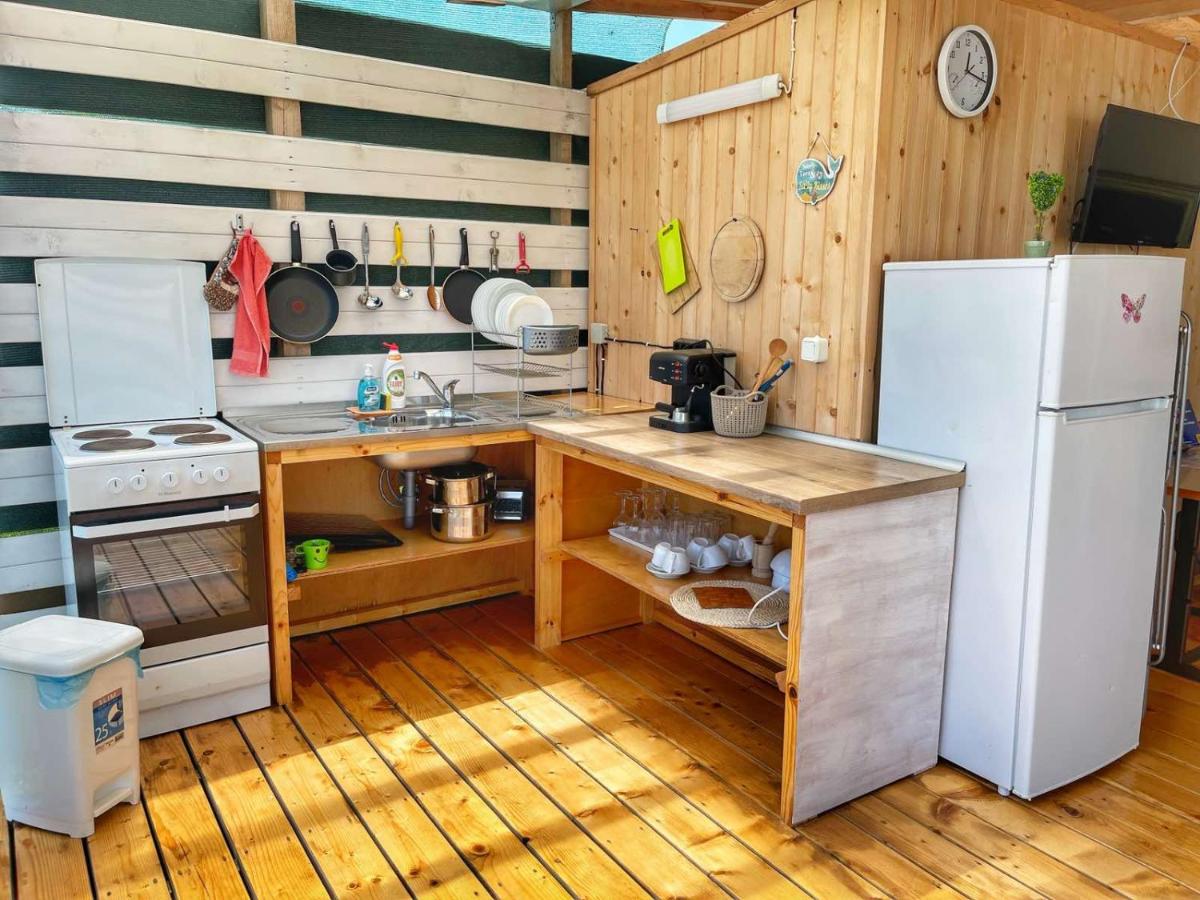 Caravan photo 2