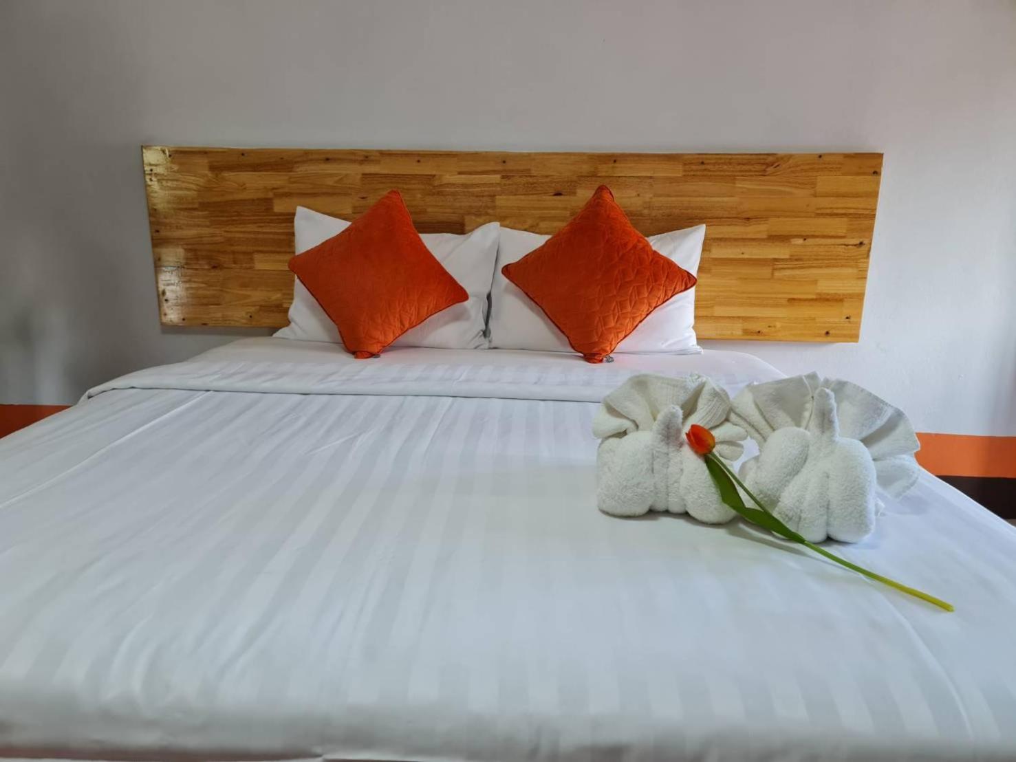 Superior King Room - Photo 17