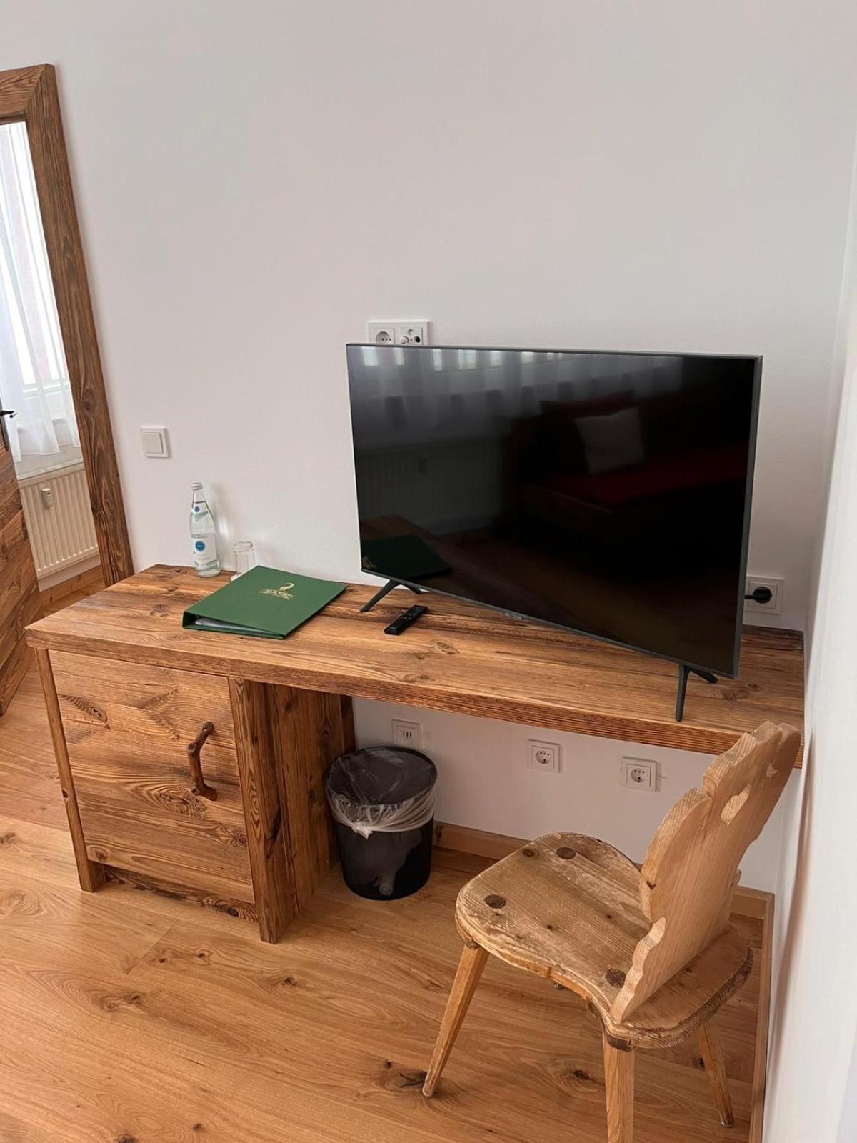 Family Suite - Photo 8