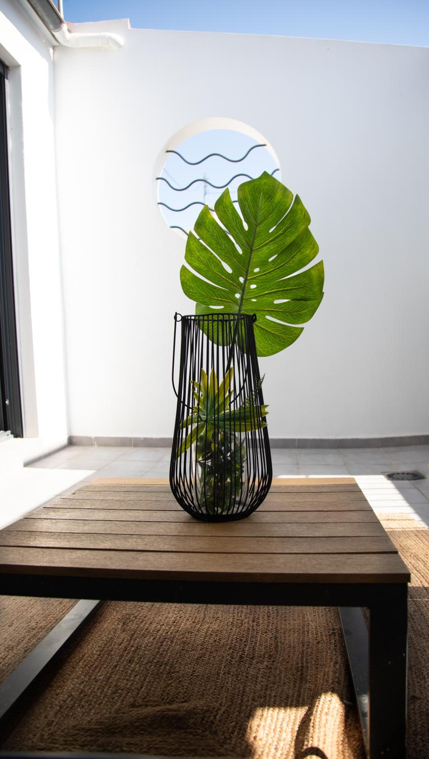 Apartment with Terrace - Photo 7