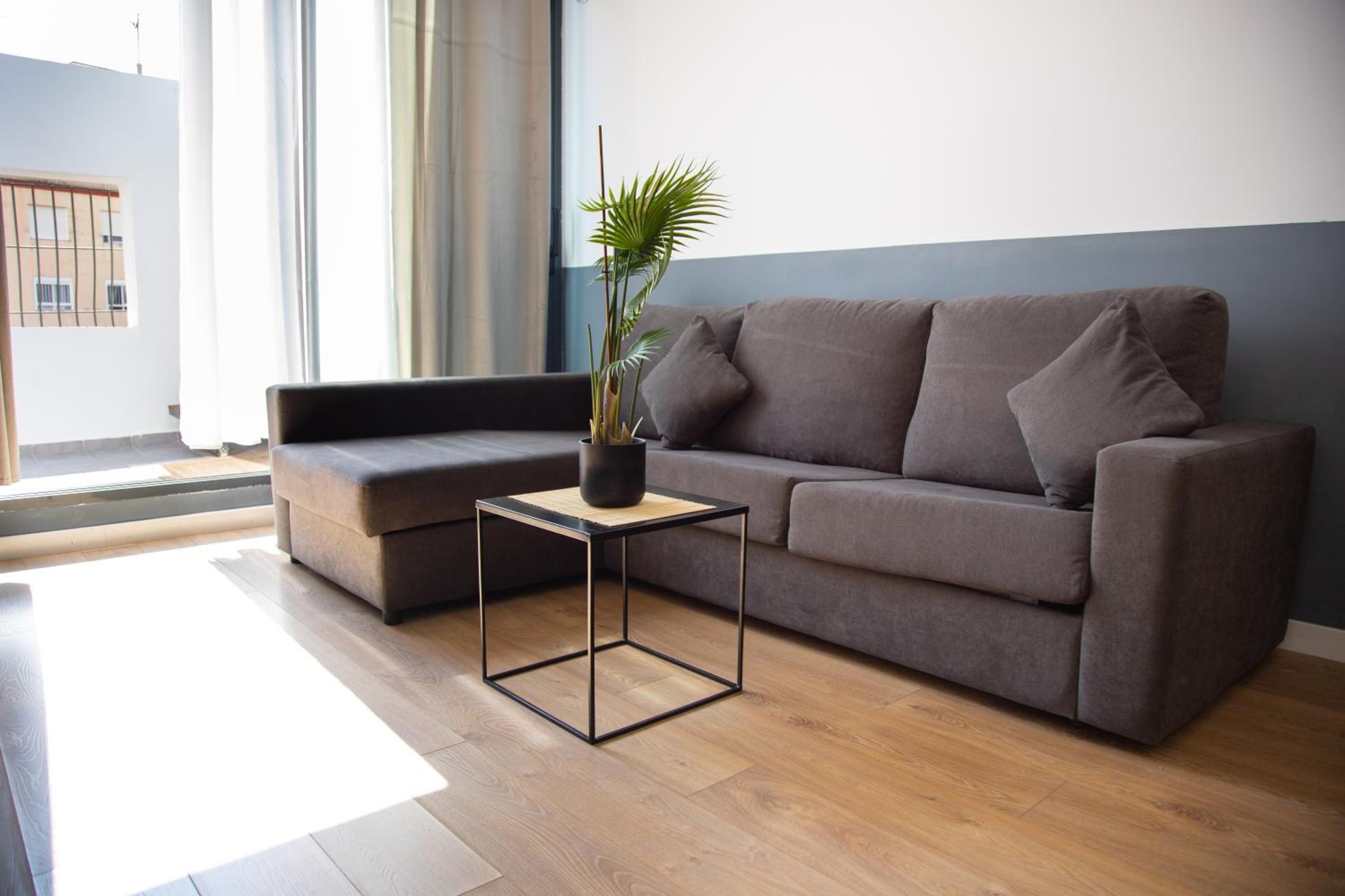 Apartment with Terrace - Photo 1