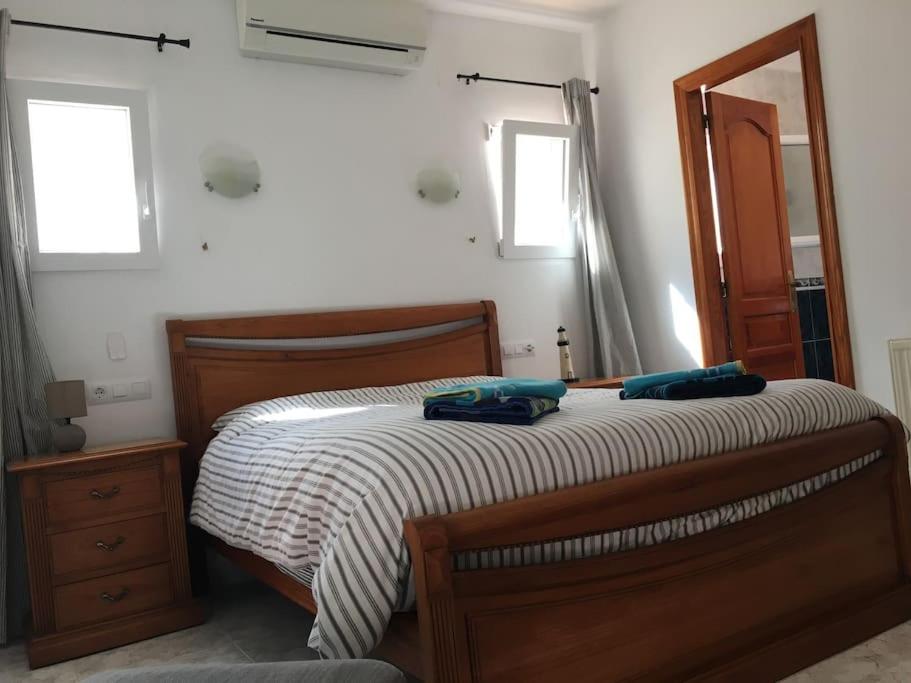 Villa de Tres Habitaciones