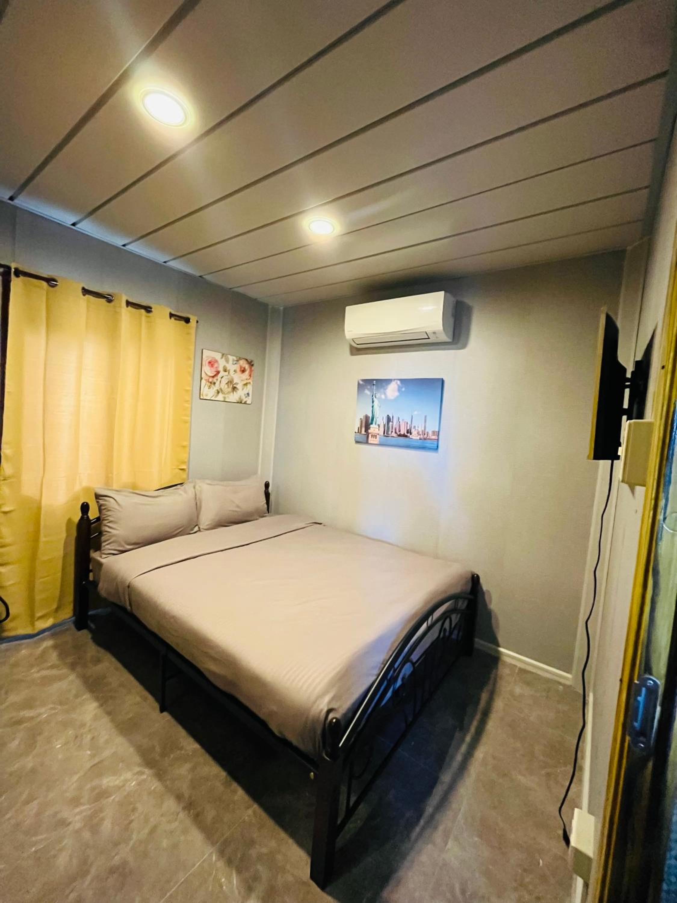 Double Room with Garden View - Photo 1