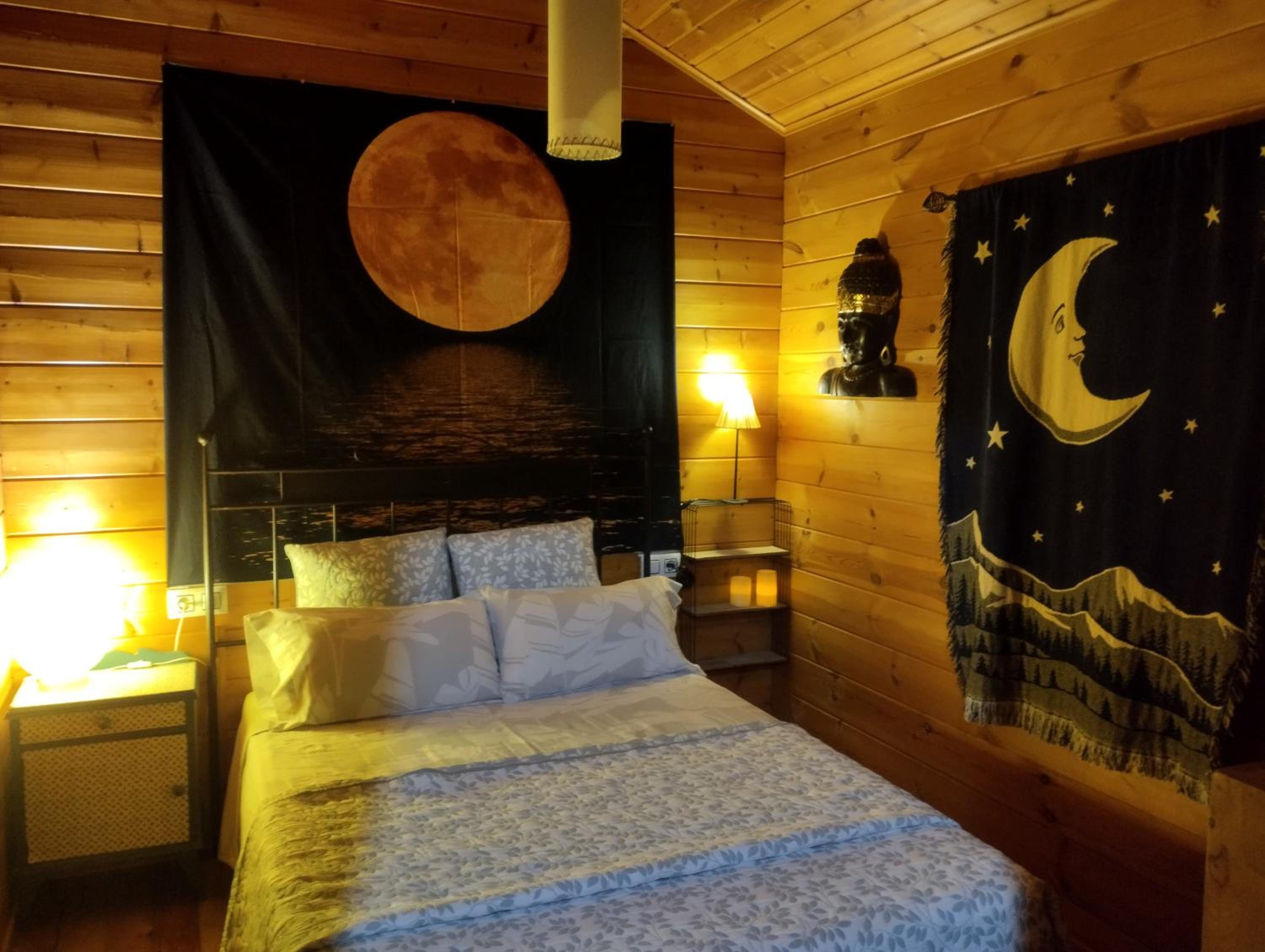 Two-Bedroom House - Photo 36