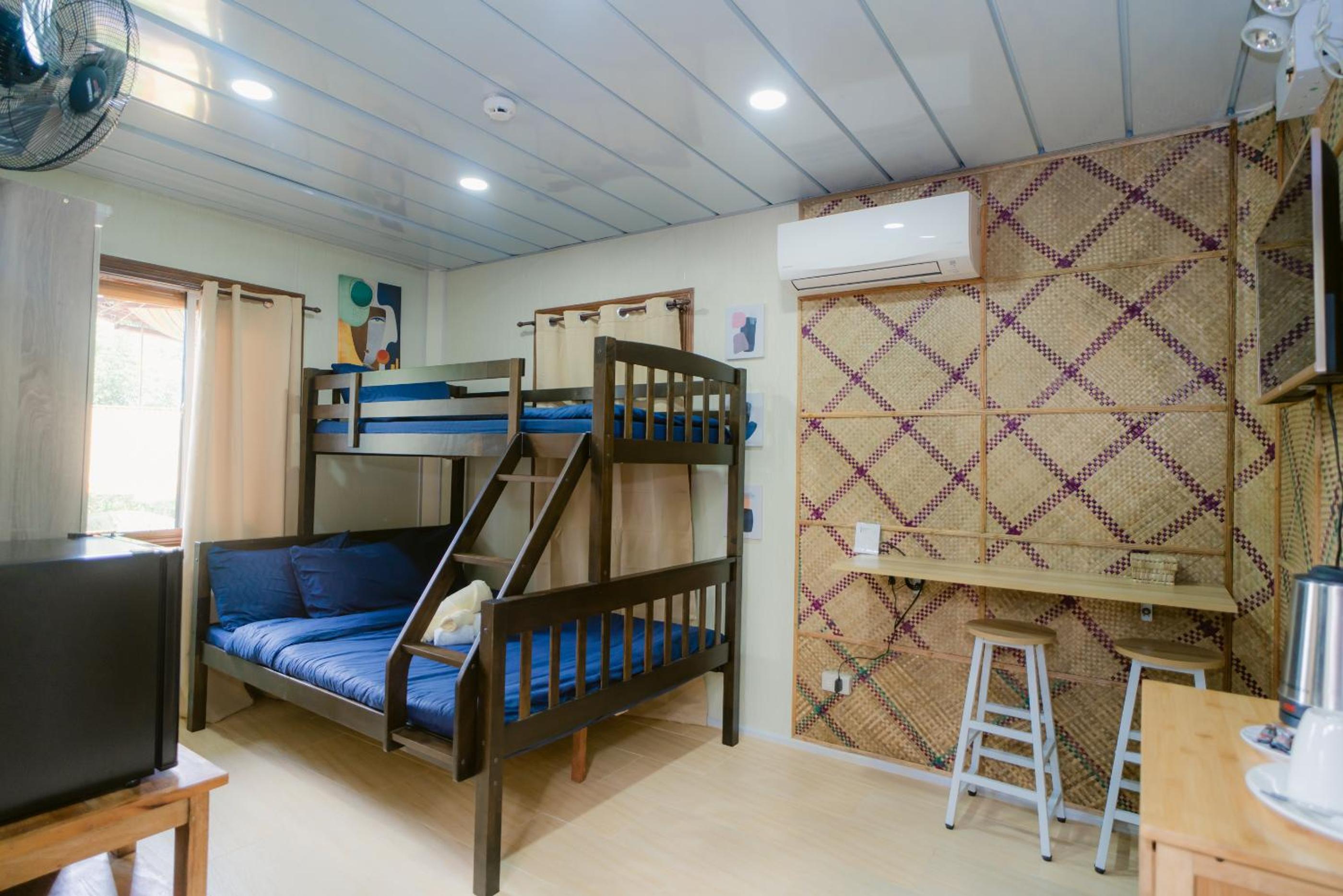 Budget Double Room - Photo 5