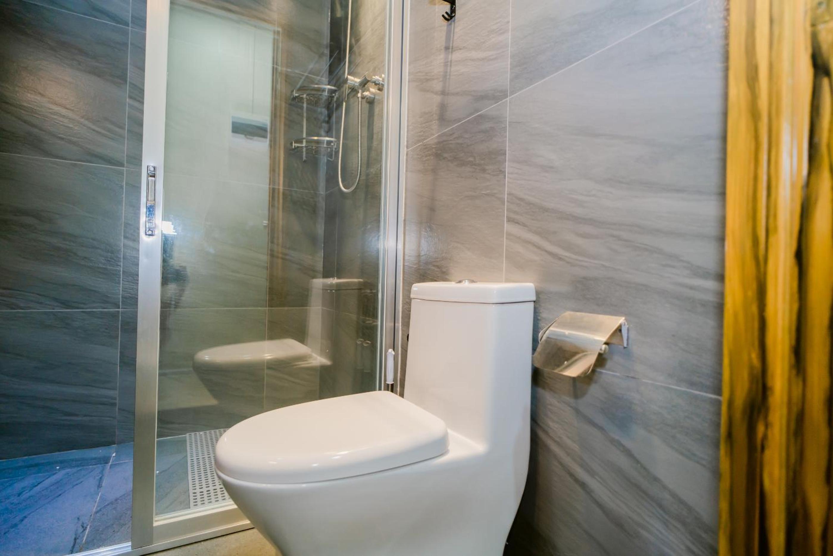 Budget Double Room - Photo 4
