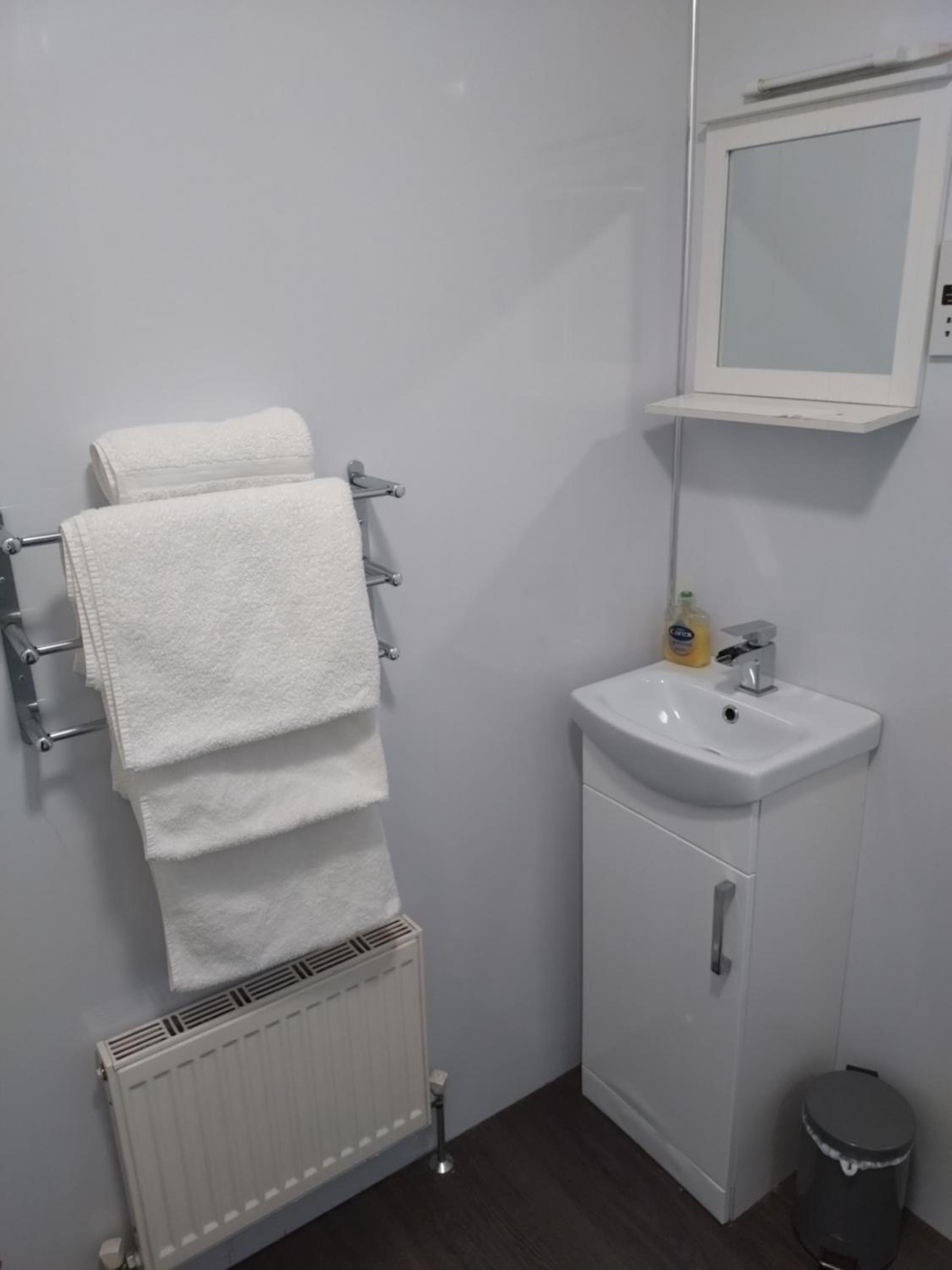 Double Room with Private Bathroom photo 2