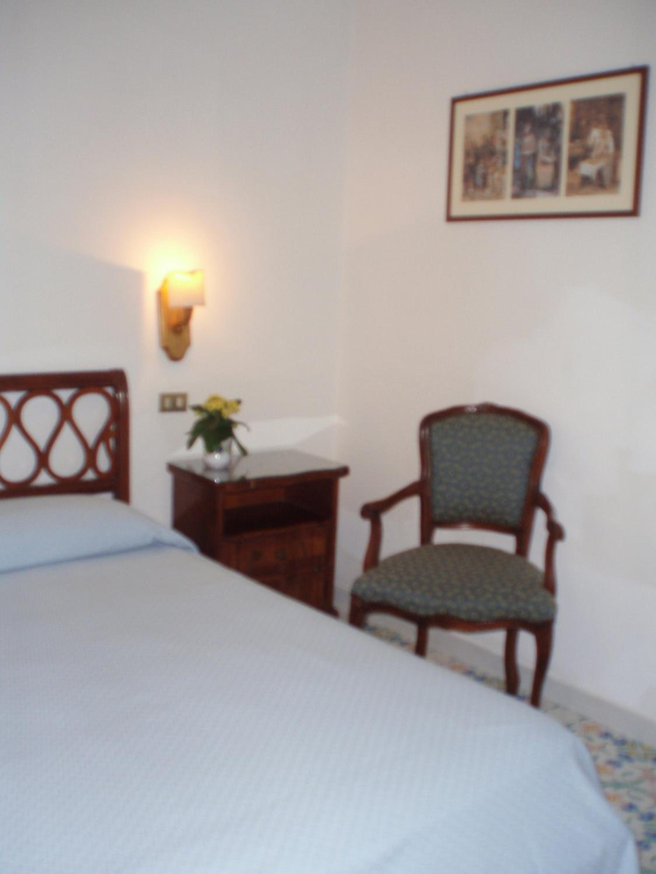 Classic Double Room photo 2