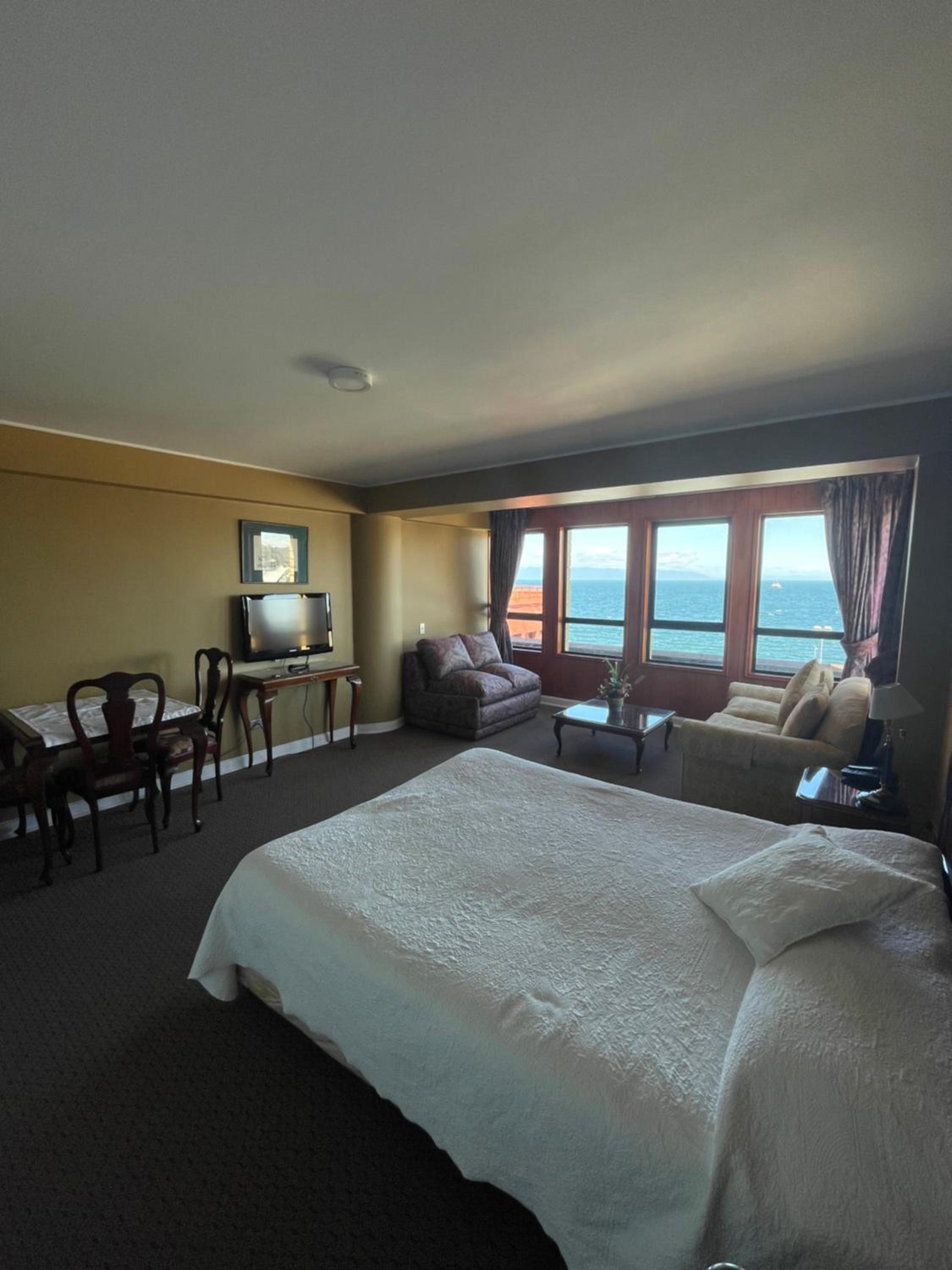 Suite photo 1