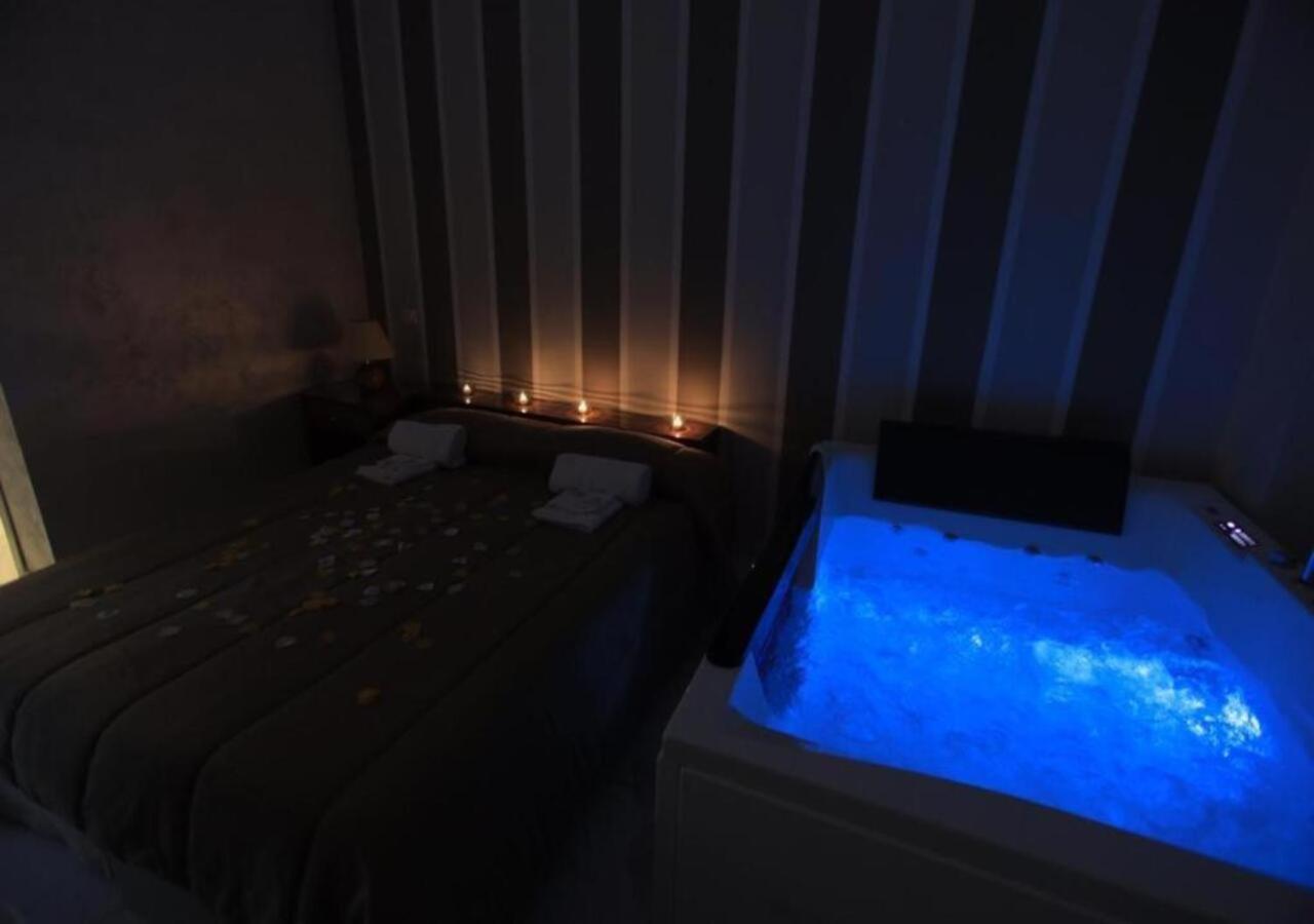 King Room with Spa Bath photo 2