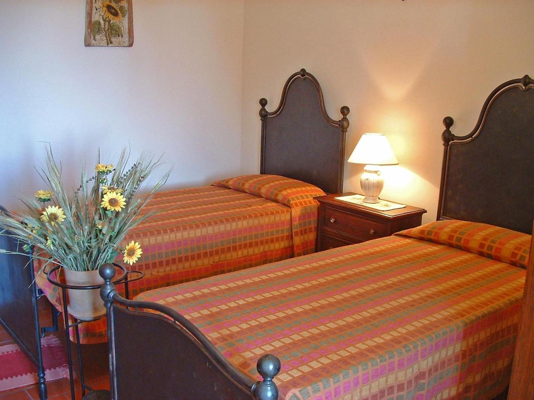 Two-Bedroom Country House photo 1