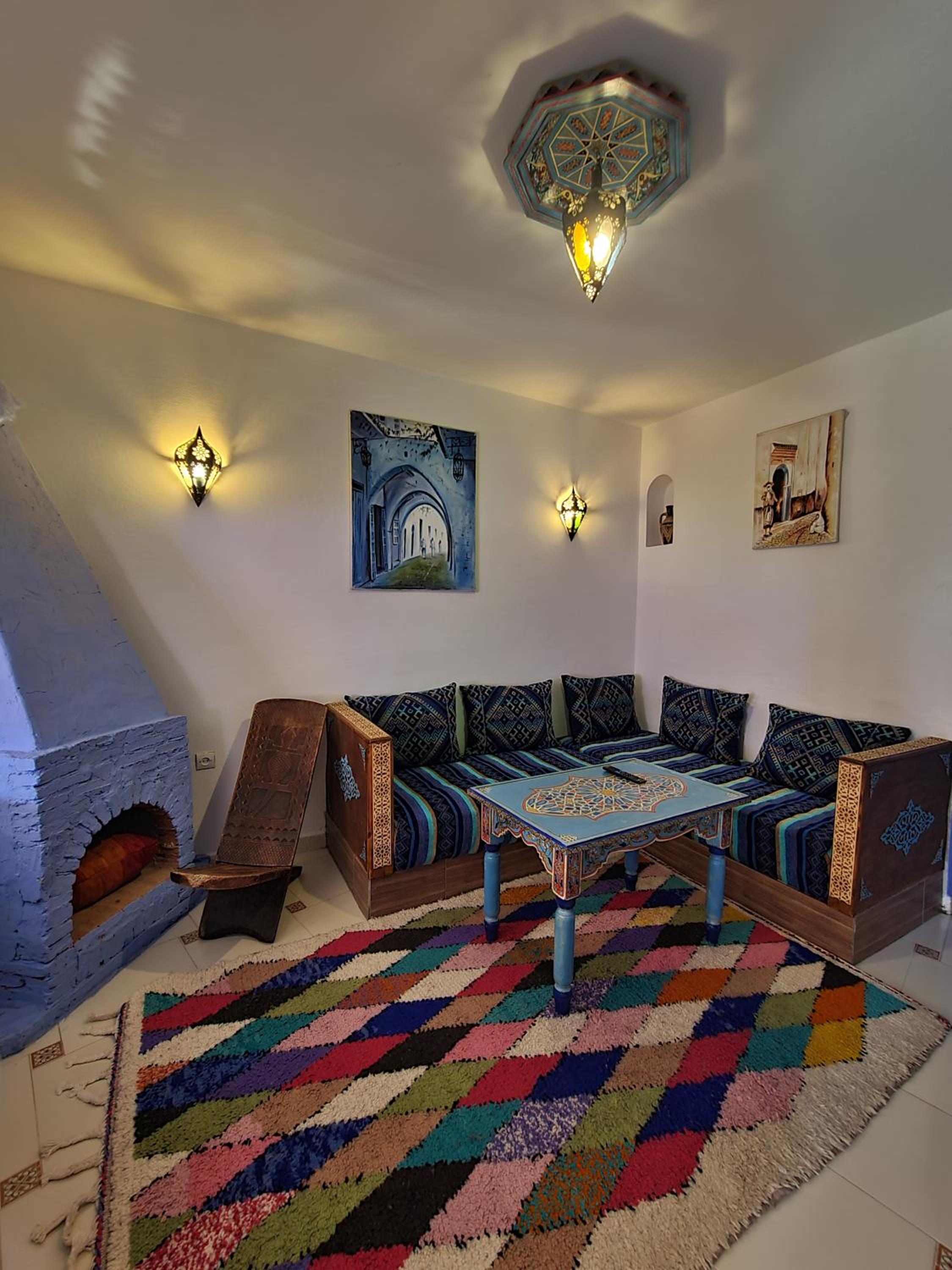 Studio with Sofa Bed - Photo 3