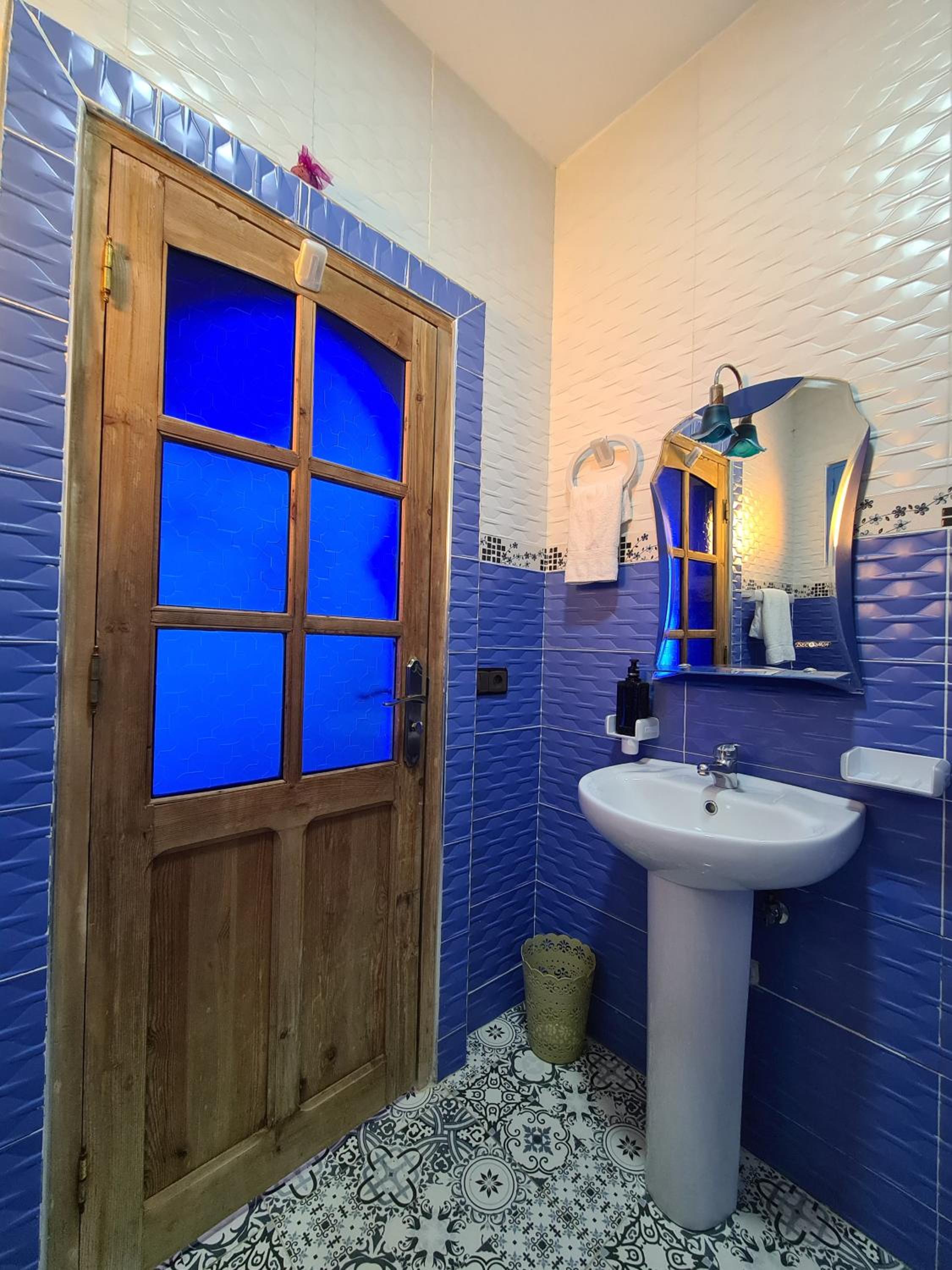 Triple Room - Photo 8