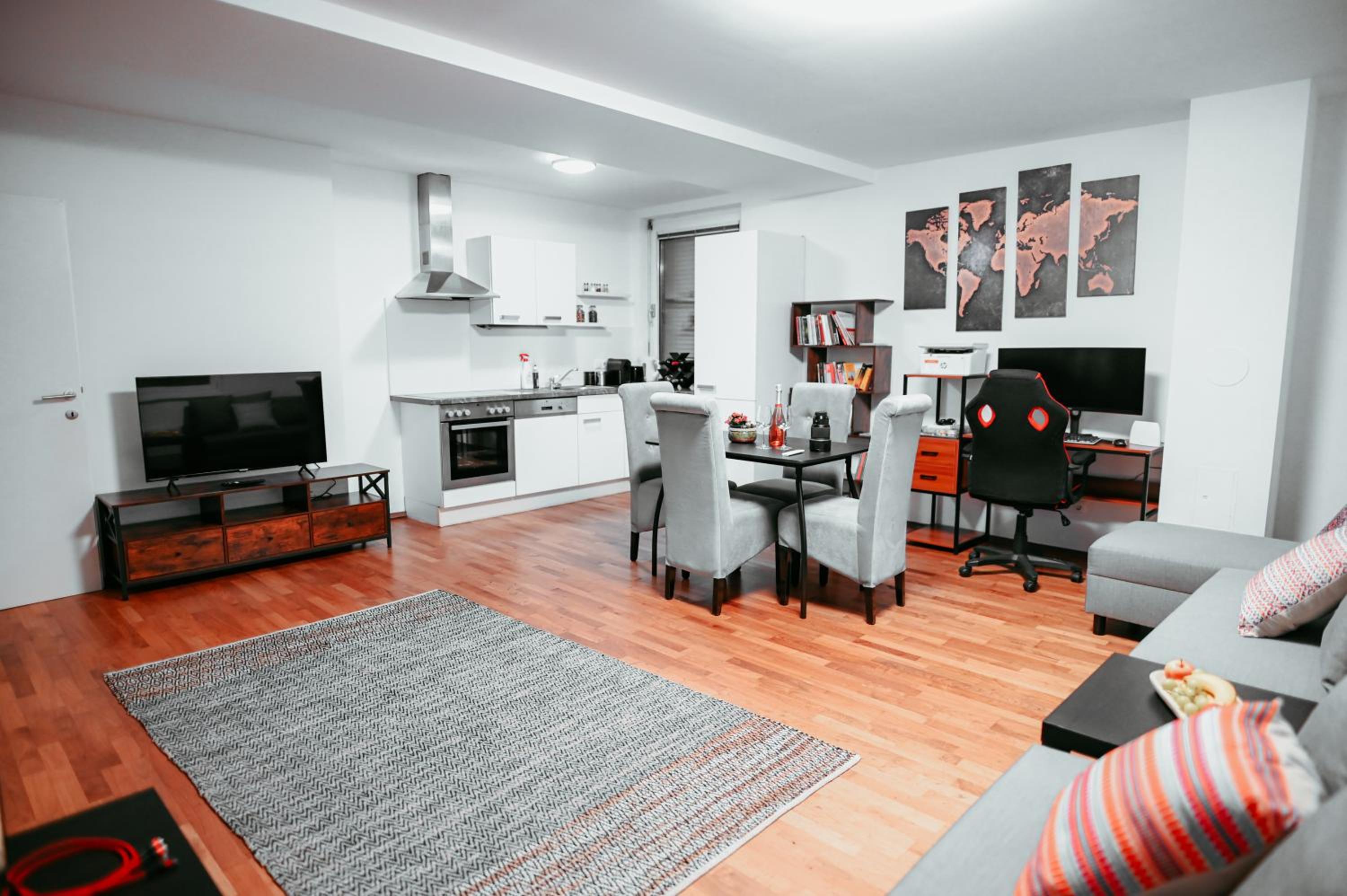 One-Bedroom Apartment
