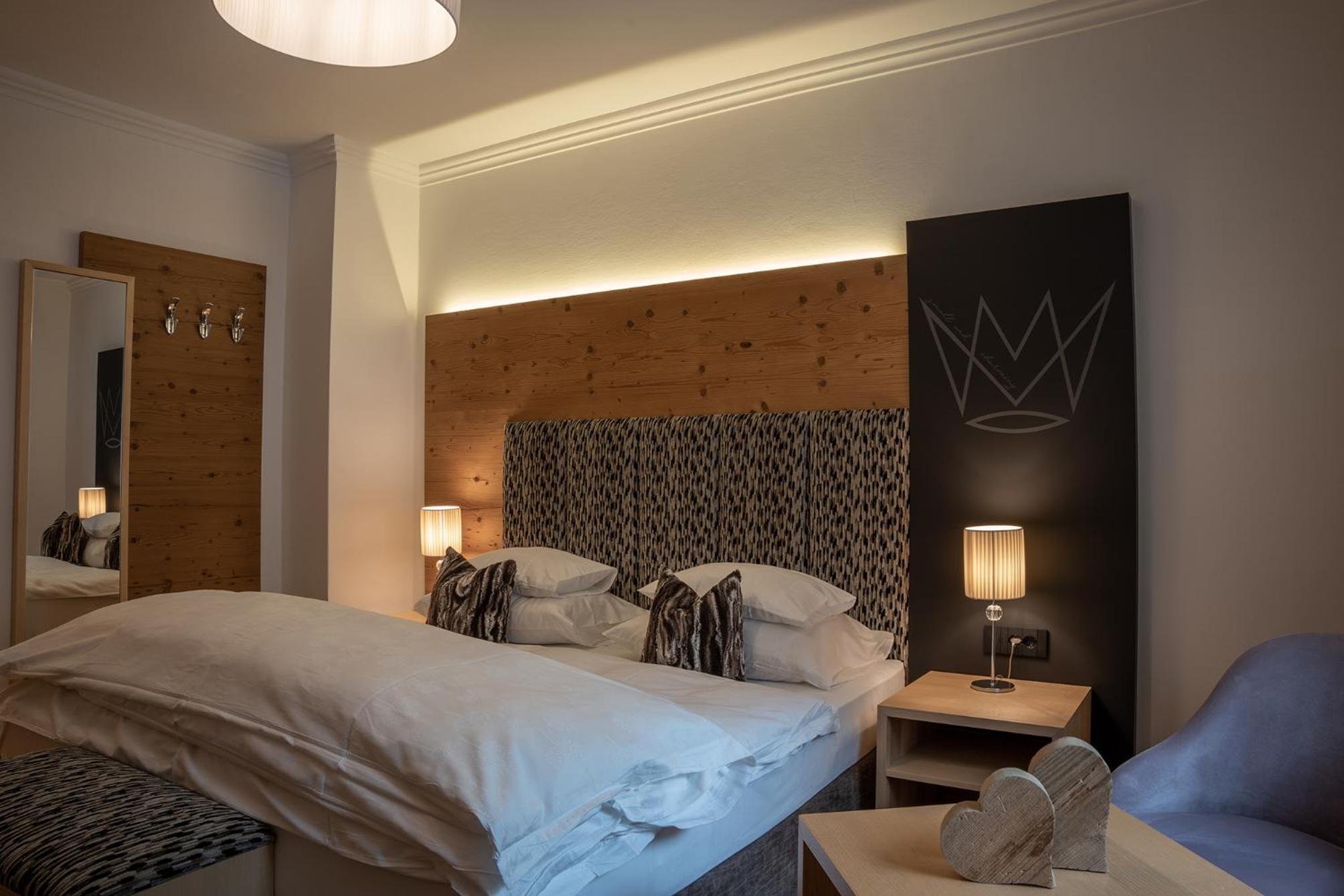 Standard Double or Twin Room - Photo 2