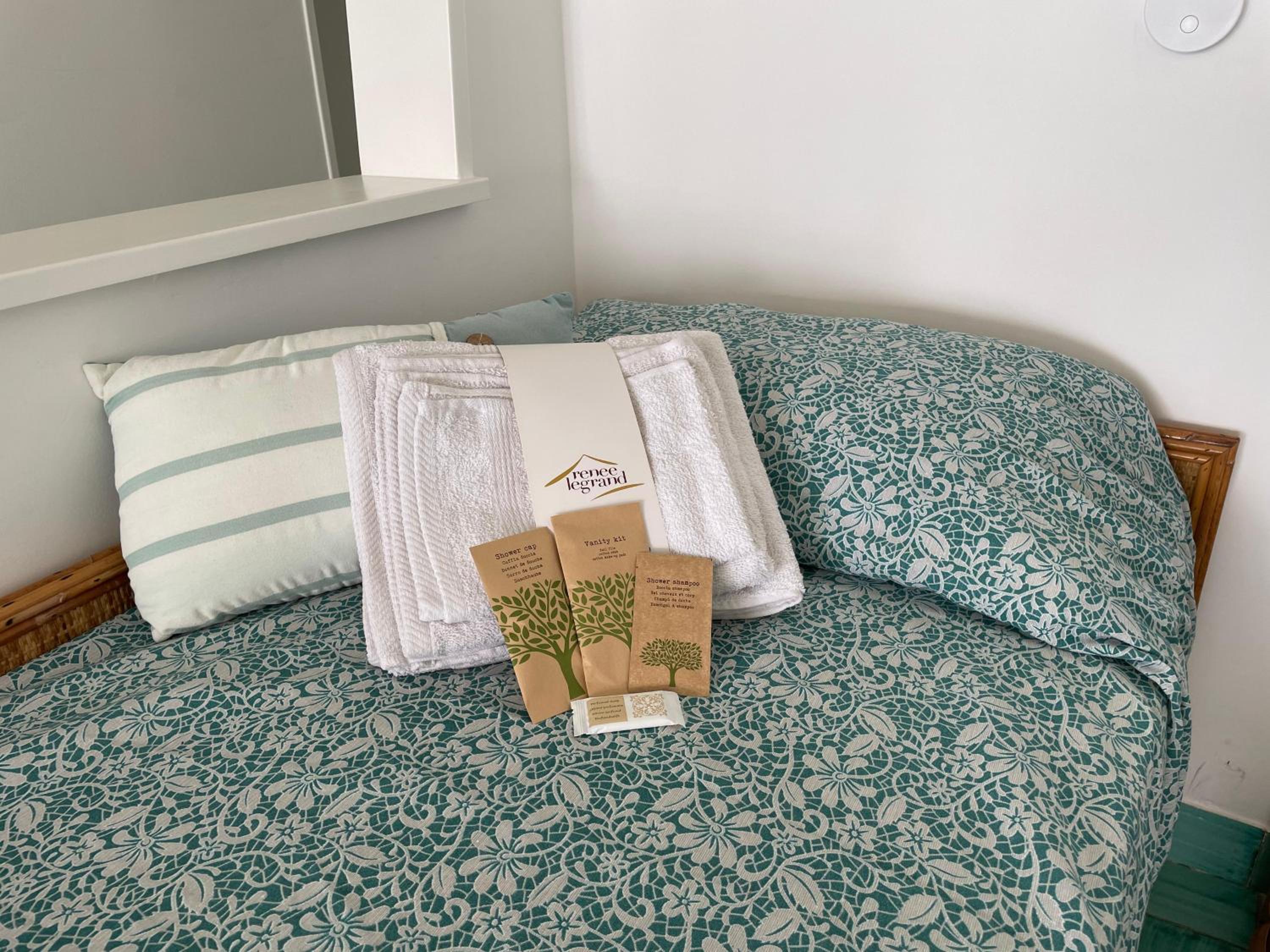 Studio Apartment with Sea View photo 1
